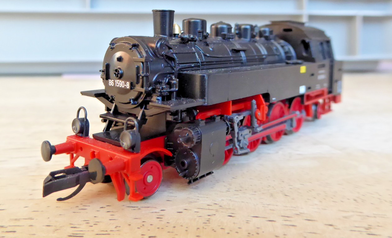 Tillig 02170 TT Steam Locomotive BR 86 1590-8 DR Epoche 4 DSS+LED BW Reichenbach