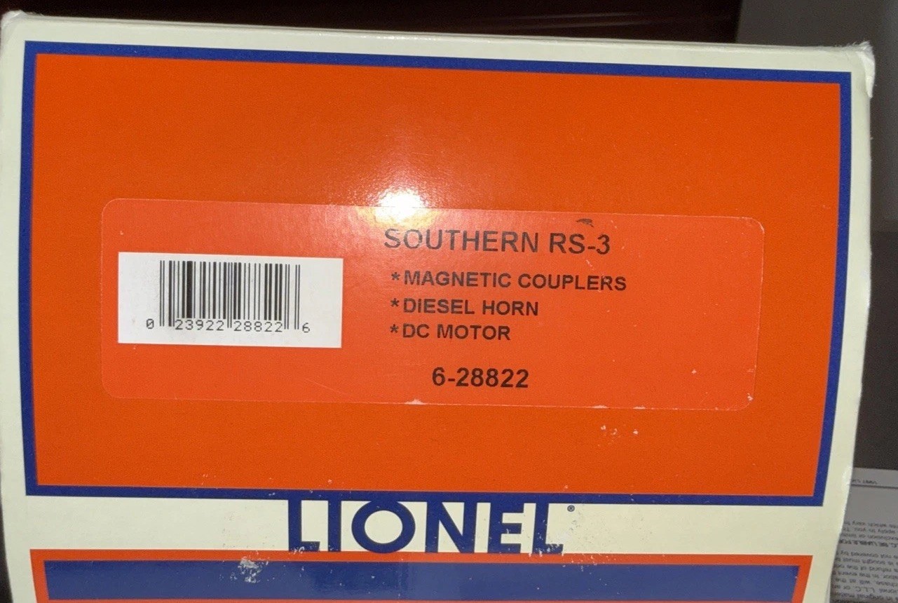 New Vintage Lionel O GA Southern RS-3 Diesel 6-28822 Cab 2127 Green W/ Horn