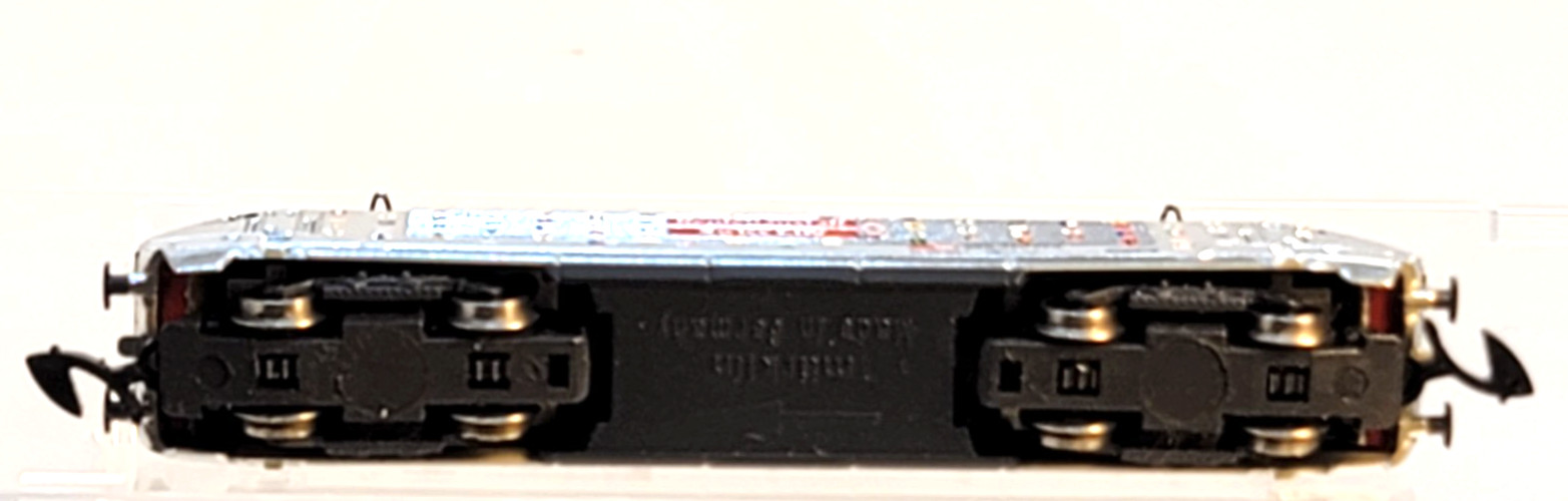Z Marklin 88454 “Swisslife” SBB CFF Electric Loco 5-pole LED (tested) jewel case