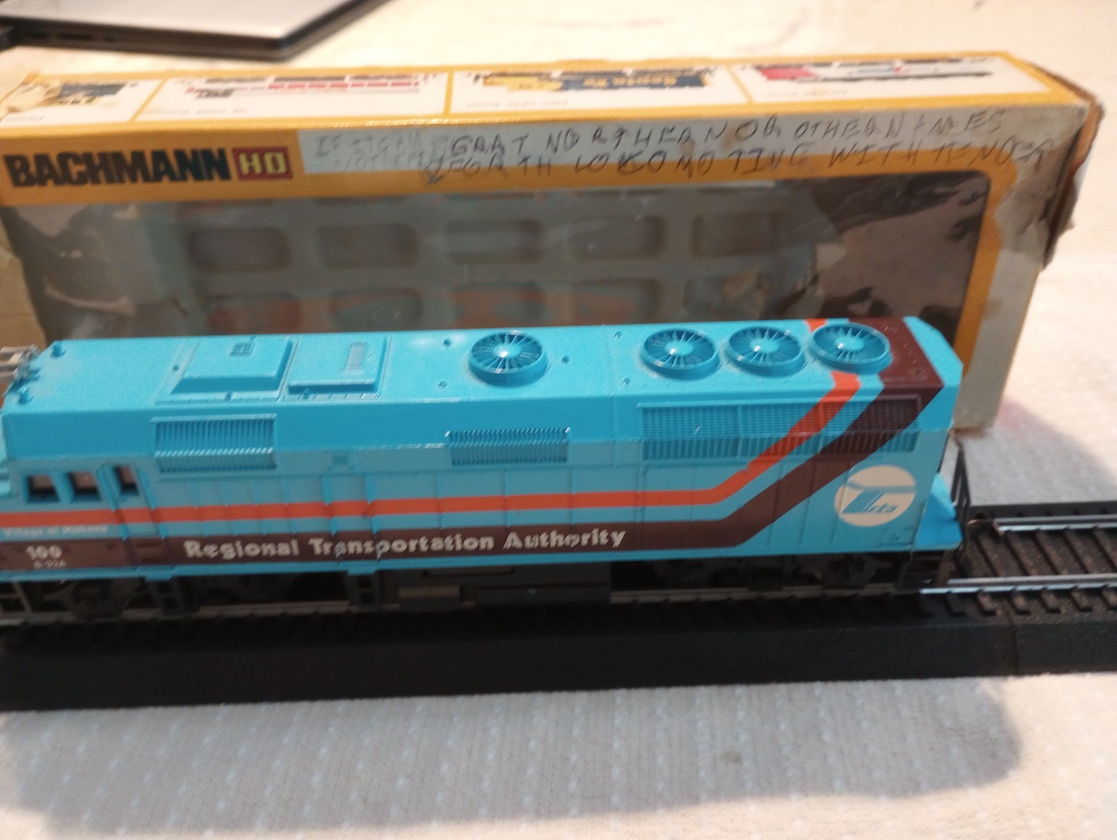 Bachman Regional Transportation Authority 0677 Locomotive EMD F40PH Tested HO