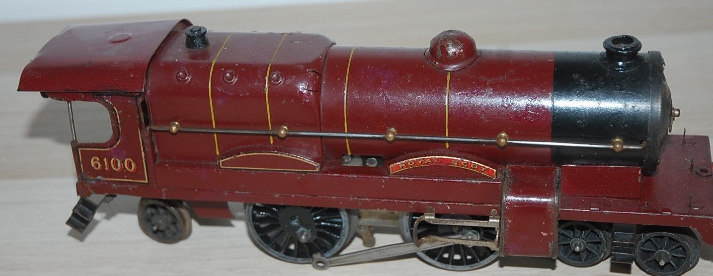 HORNBY O GAUGE CLOCKWORK No 3C ‘ROYAL SCOT’ LOCOMOTIVE IN RED LMS LIVERY
