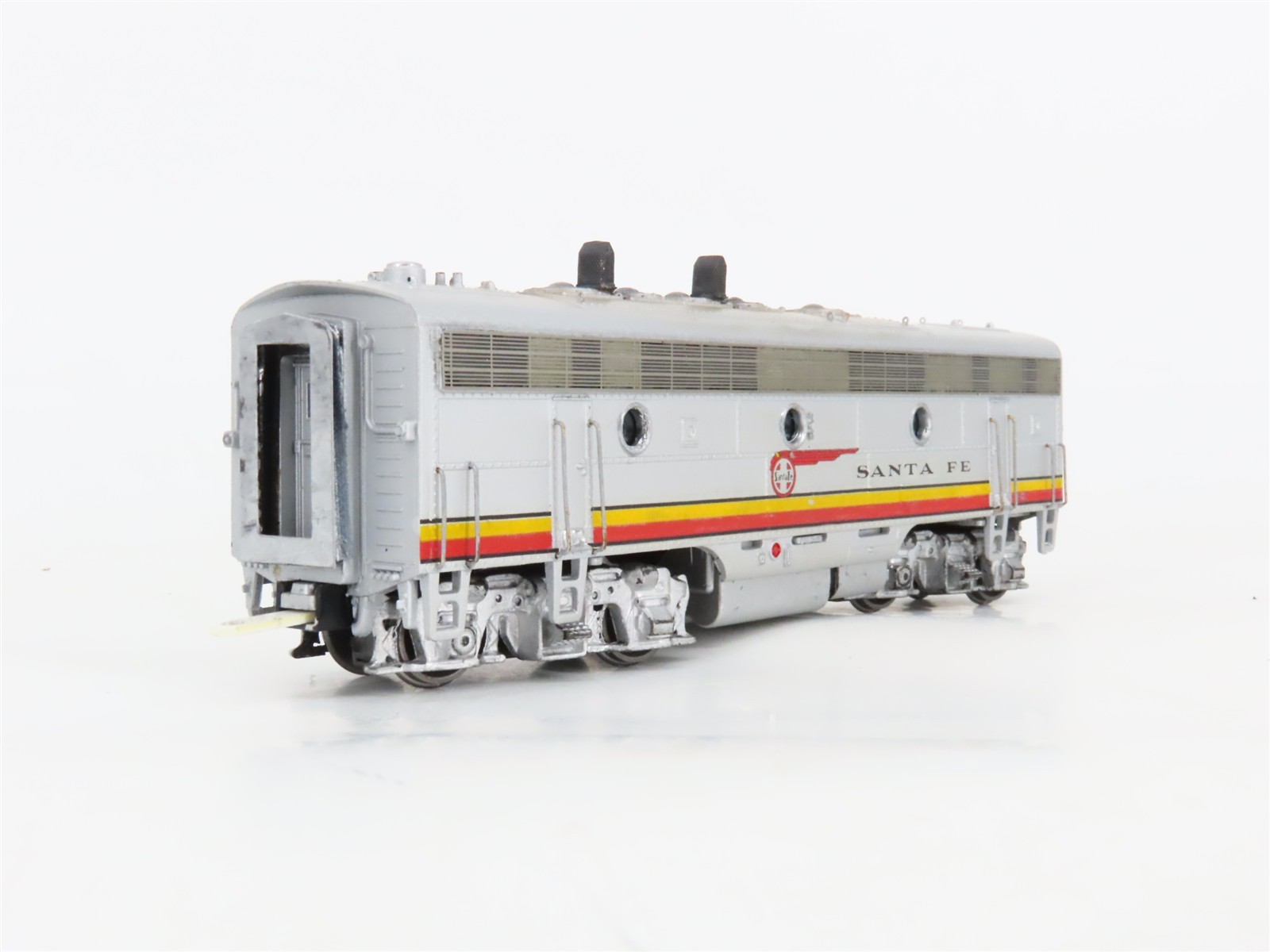 HO Athearn ATSF “Warbonnet” EMD F7A/B/B/A 4-Unit Diesel Set – Custom & Weathered