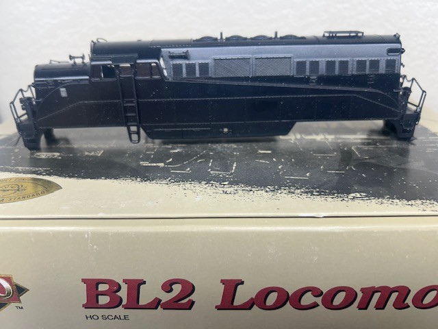 BL2 / UNDECORATED loco ” SHELL ONLY ” HO Scale “CARBODY STYLE” PASSENGER NEW