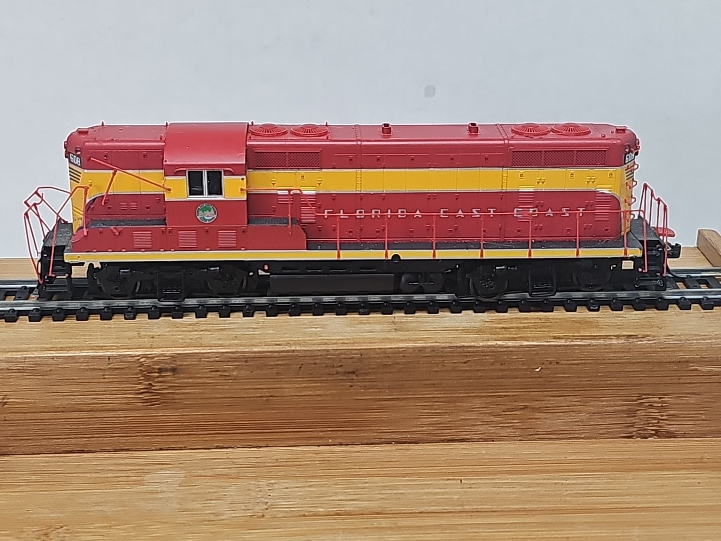 EMD GP7 Phase 2 FEC Florida East Coast #608.