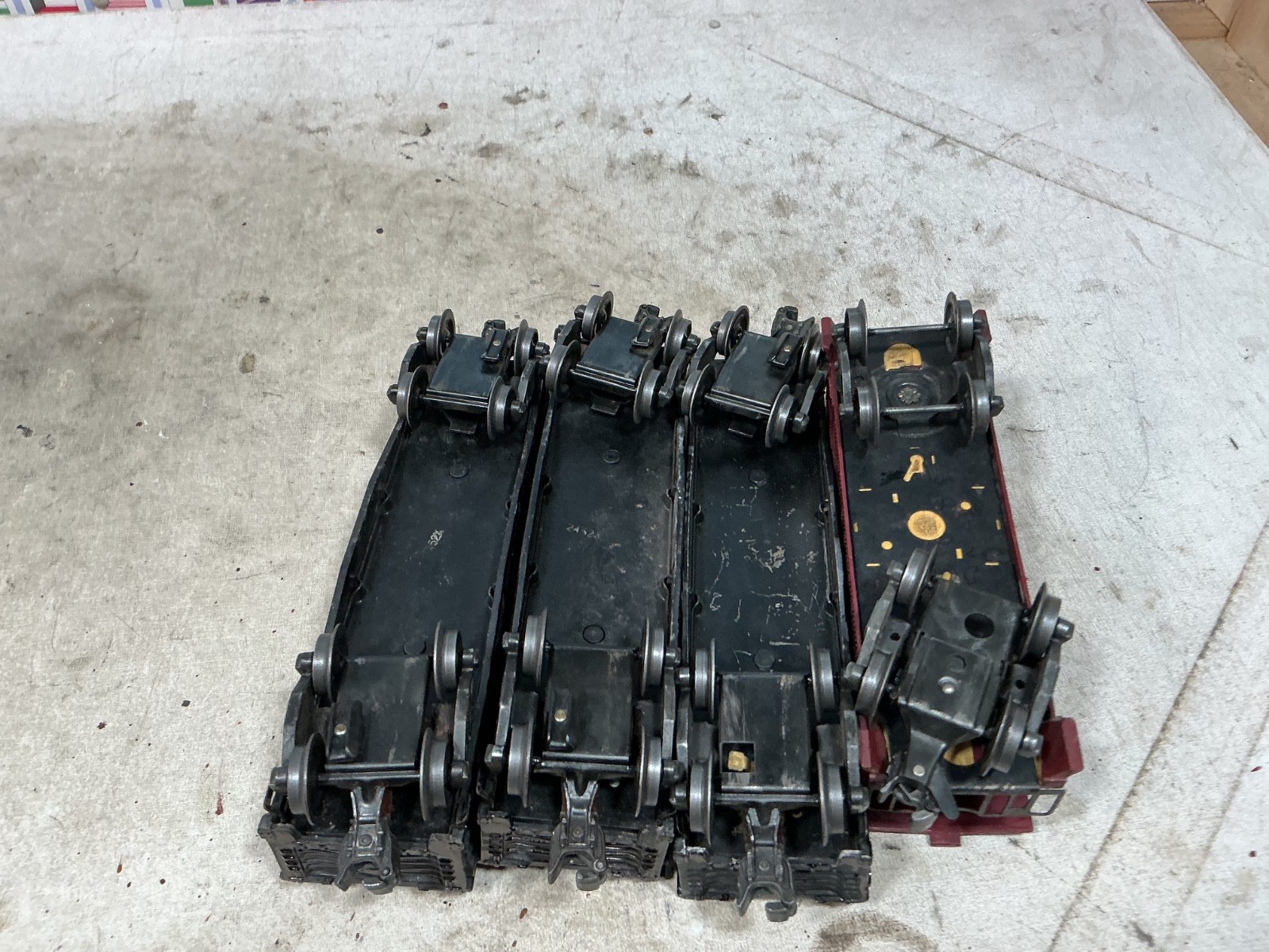 Lionel Postwar – Set 2036 Steam Engine 4 Freight Cars O Gauge / 027