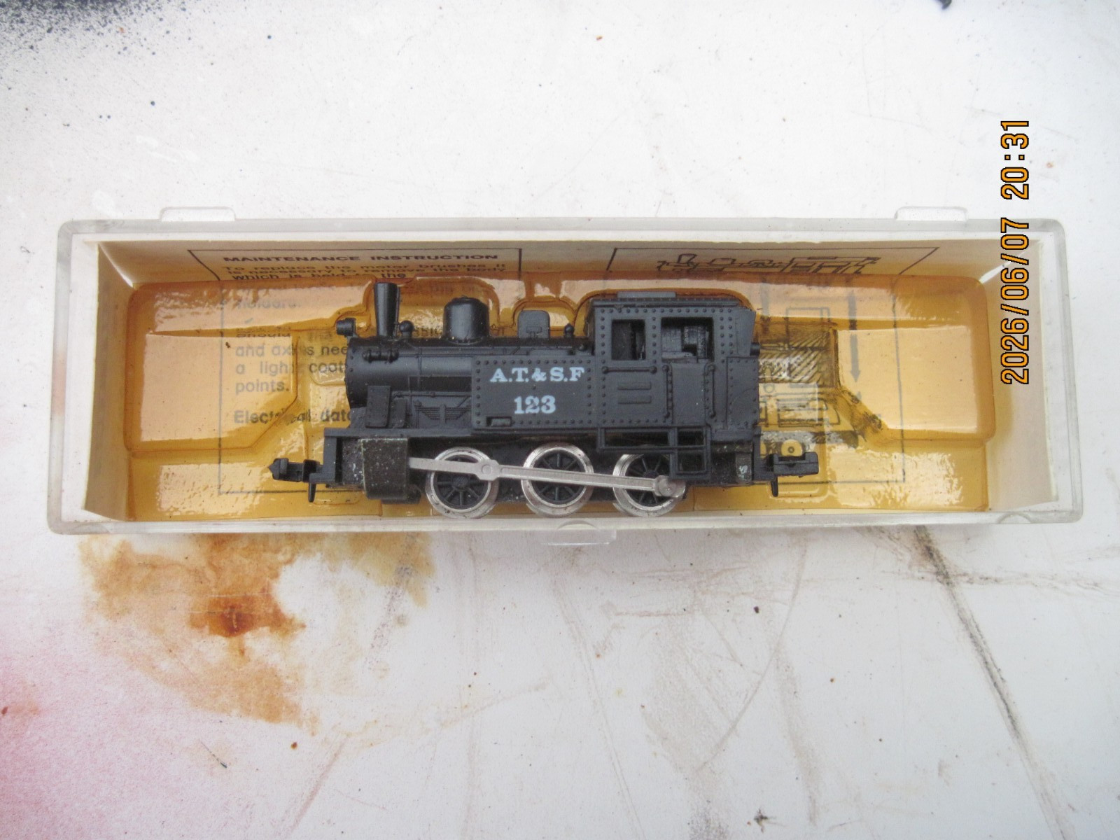 LIFE-LIKE 7782 N SCALE ENGINE LOCO 0-6-0 T NIB/NOS