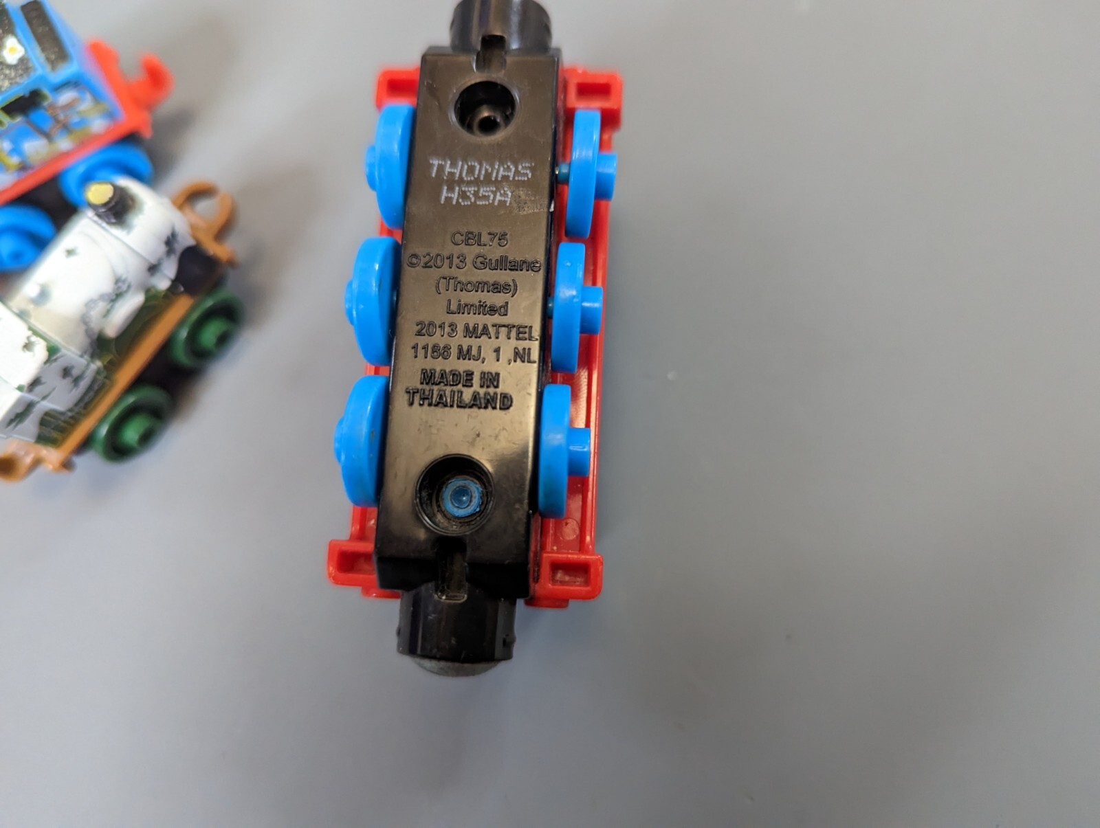 Thomas And Friends Diecast Magnetic and 3 Mini Plastic Trains 2013 Mattel