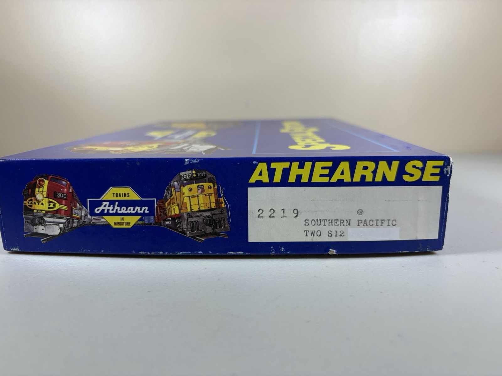 HO Athearn Special Edition Southern Pacific S12’s #1457 & #1511 Brand New 2219