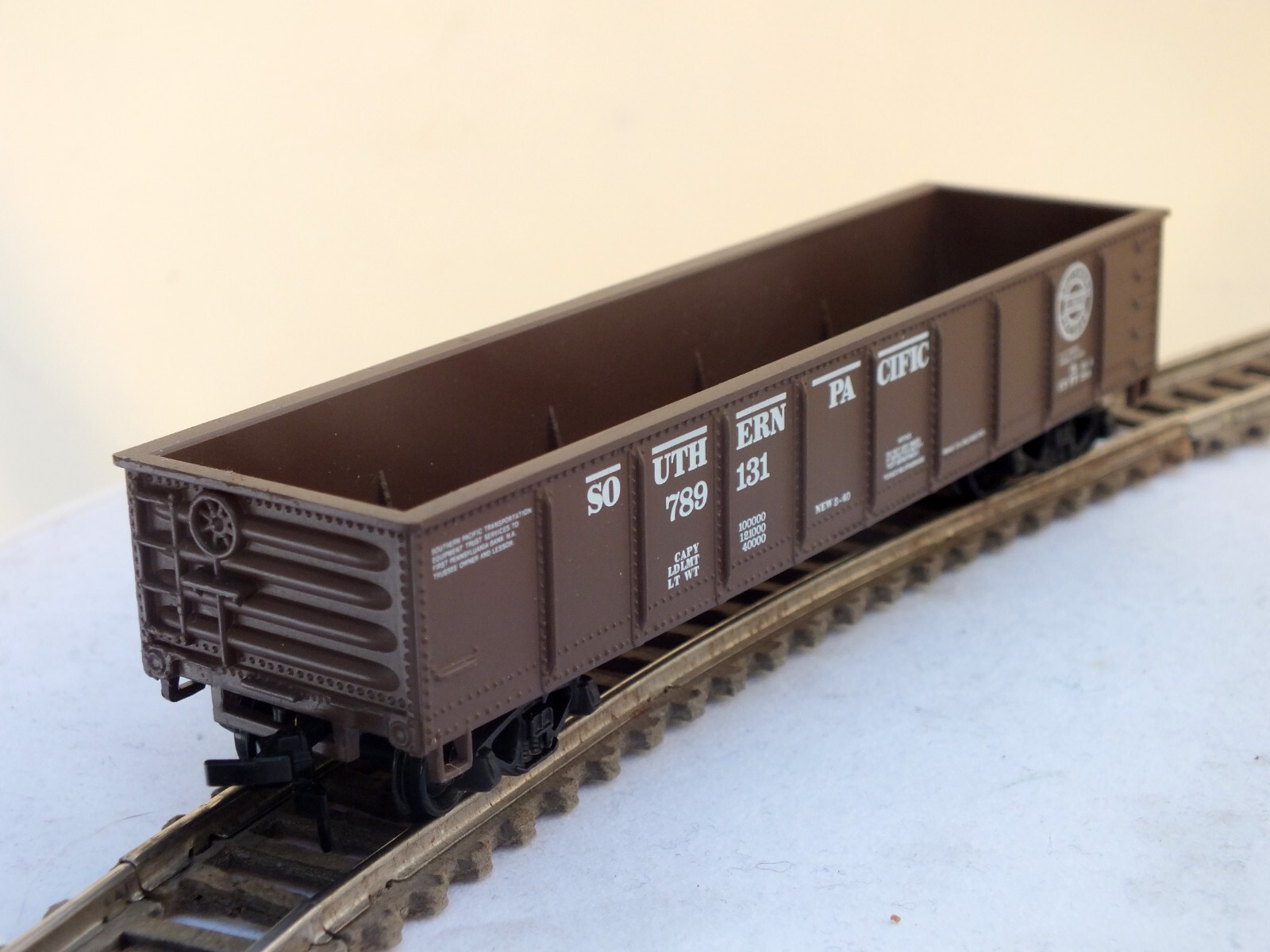 Vintage AHM HO Alco Century 424, Model Power HO 40′ Gondola 8501. OVP.