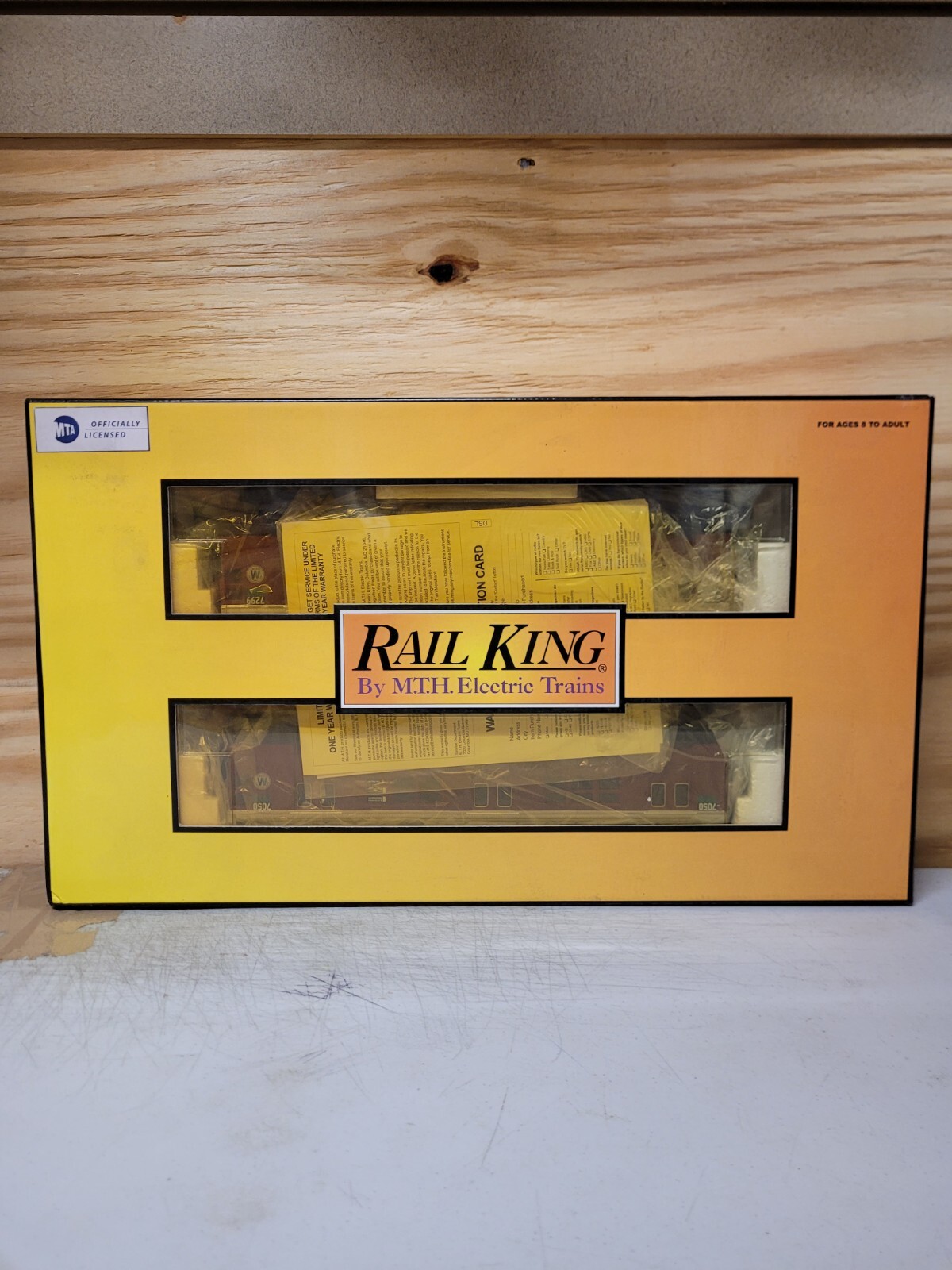 Railking by MTH 30-2198-3 Metropolitan Transportation Authority R-21 / 2-Car Set