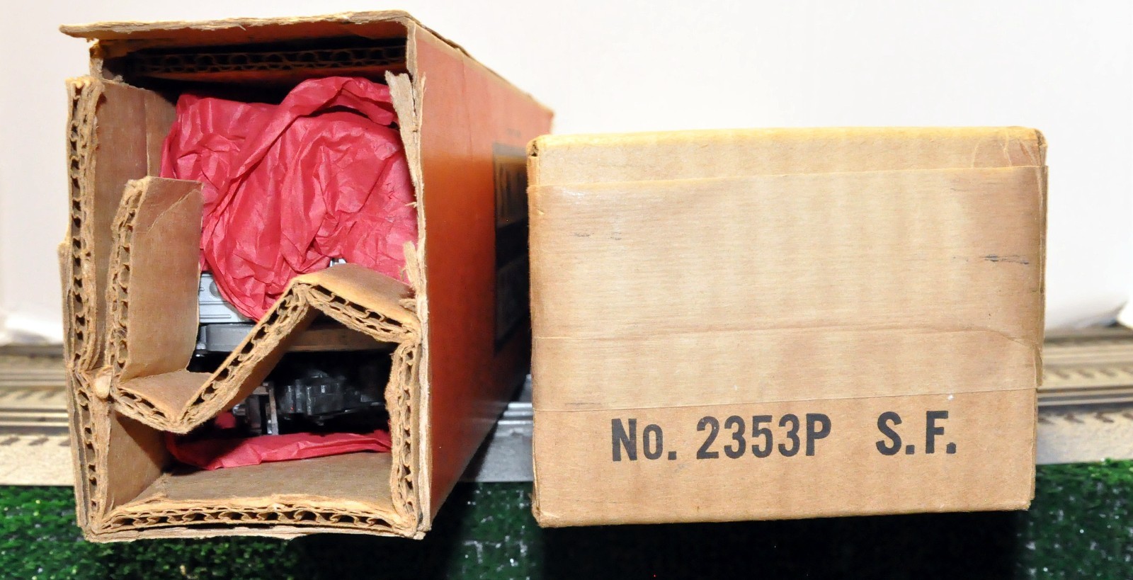 Lionel 2353 Santa Fe F 3 AA-In Original Boxes and Master Carton-Fully Serviced