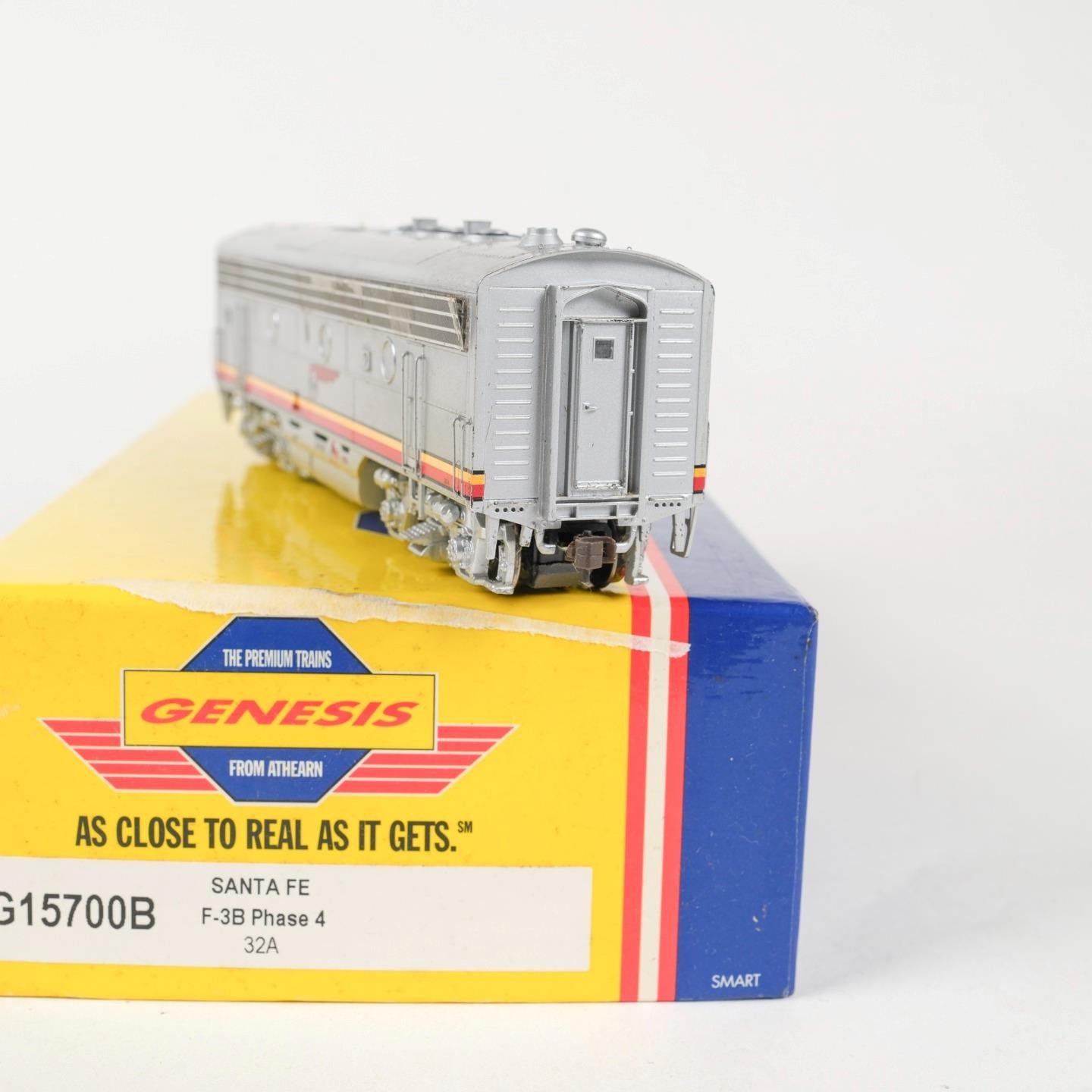 Athearn Genesis HO Scale Santa Fe F-3B Phase 4 Diesel Locomotive G15700B
