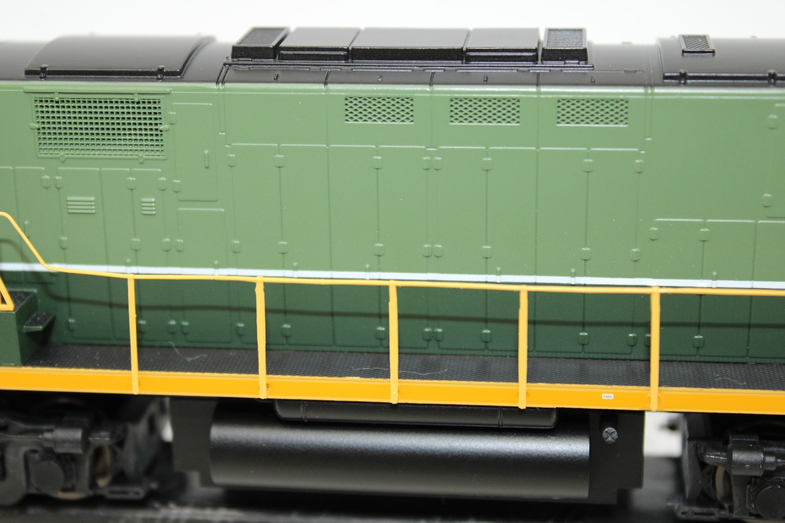 Atlas Classic HO BCOL British Columbia Alco C425 Locomotive #803 DCC Ready