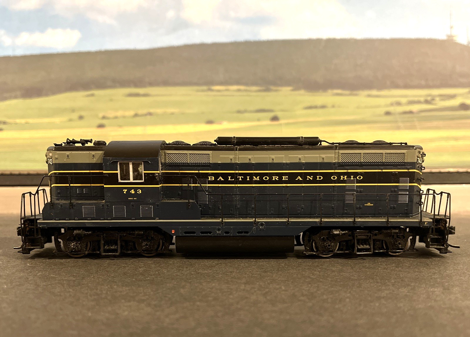 B&O GP7 Deisel Locomotive HO Scale Proto 2000 23243 Baltimore & Ohio Road #743