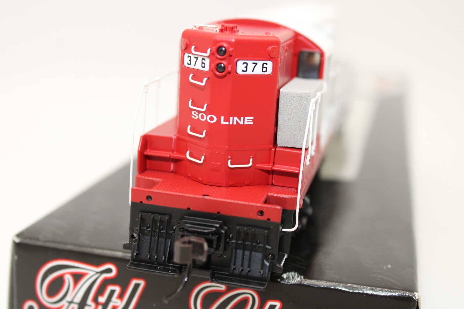 Atlas Classic HO Scale SOO Line EMD GP7 Diesel Locomotive #376 NOS 8336 DCC Rdy