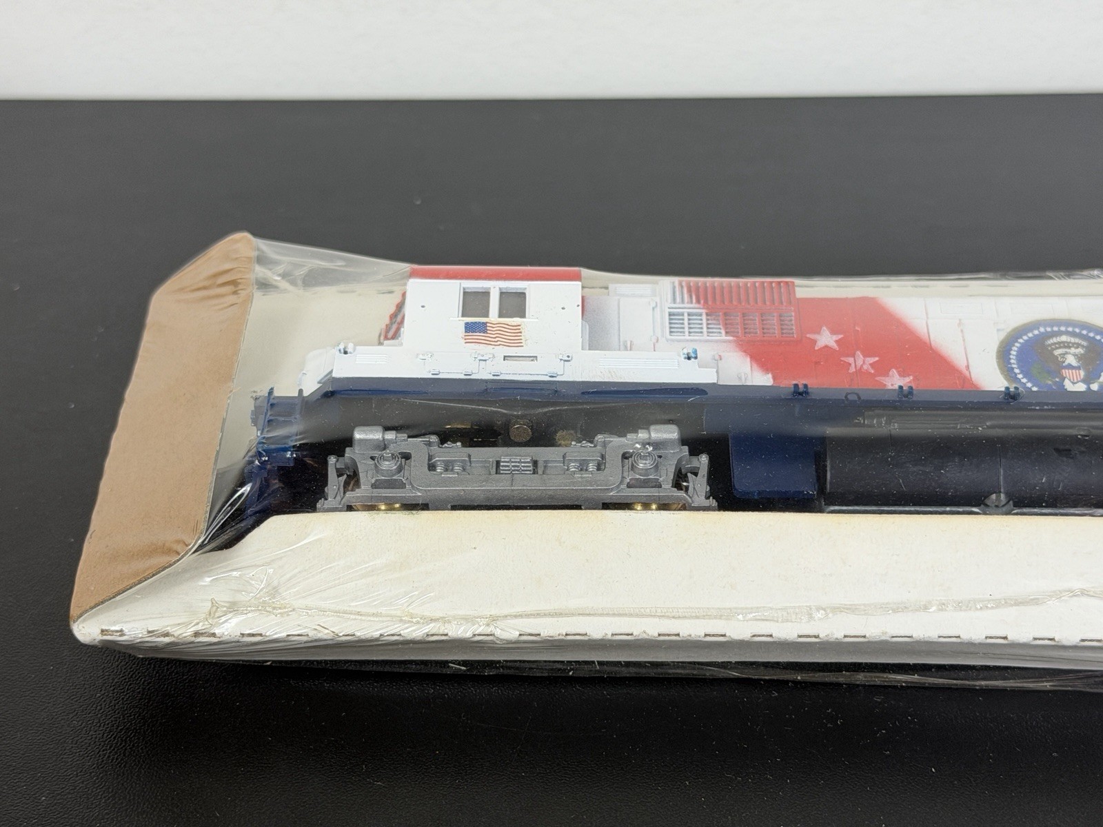 NEW NOS Tyco 1776 Alco 430 Powered Lighted Diesel Spirit Of 76 w/ Caboose & Car