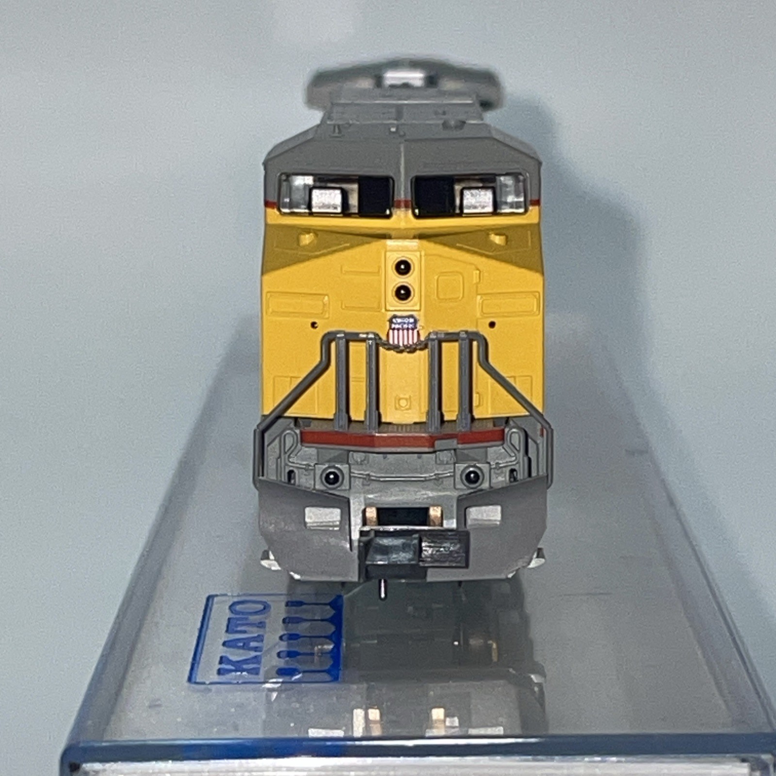 KATO N Scale 176-3305 GE C44-9W Union Pacific Locomotive #9726