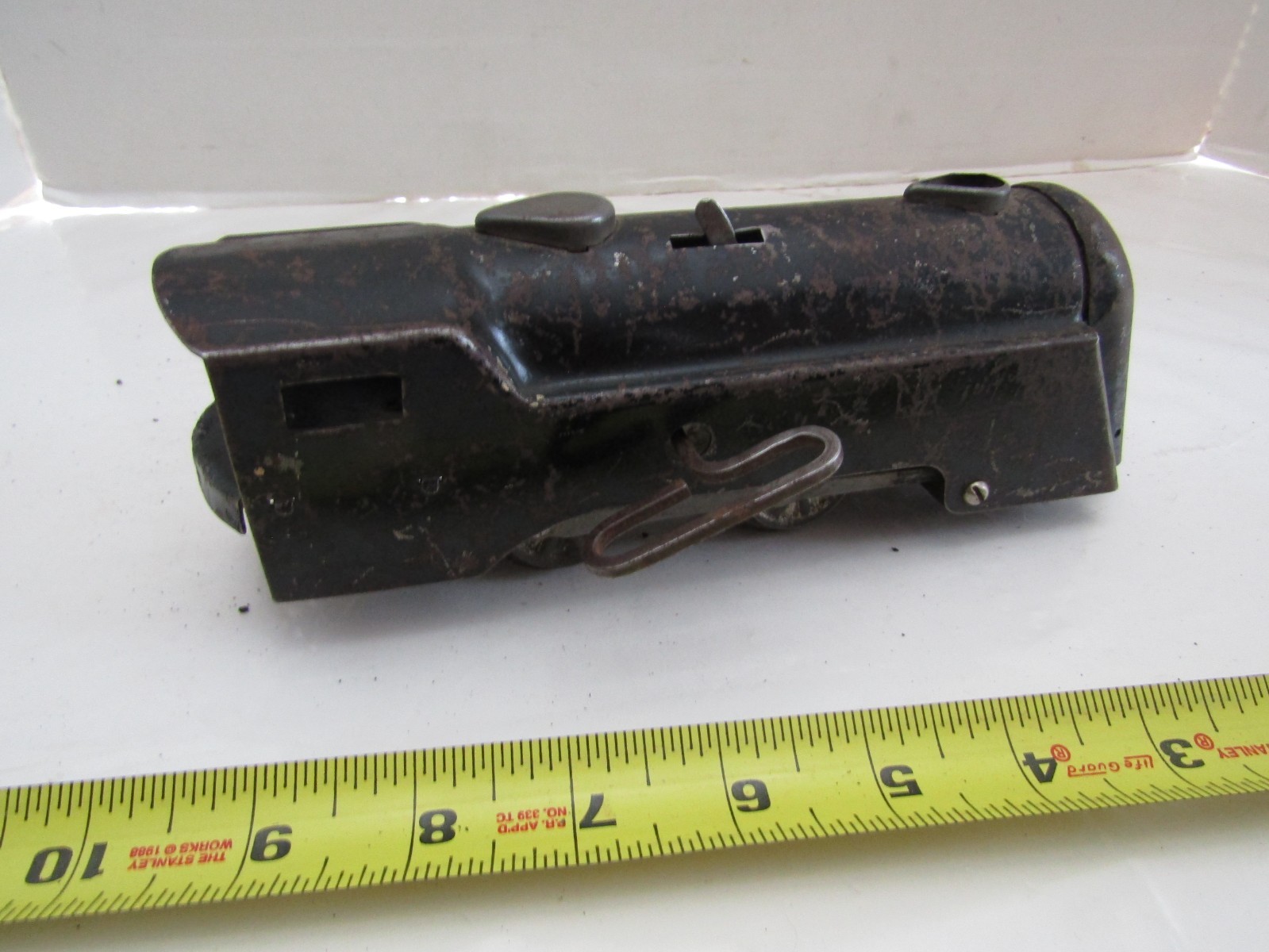 VINTAGE TRAIN O SCALE RAILROAD ENGINE LOCOMOTIVE MARX WINDUP WIND UP