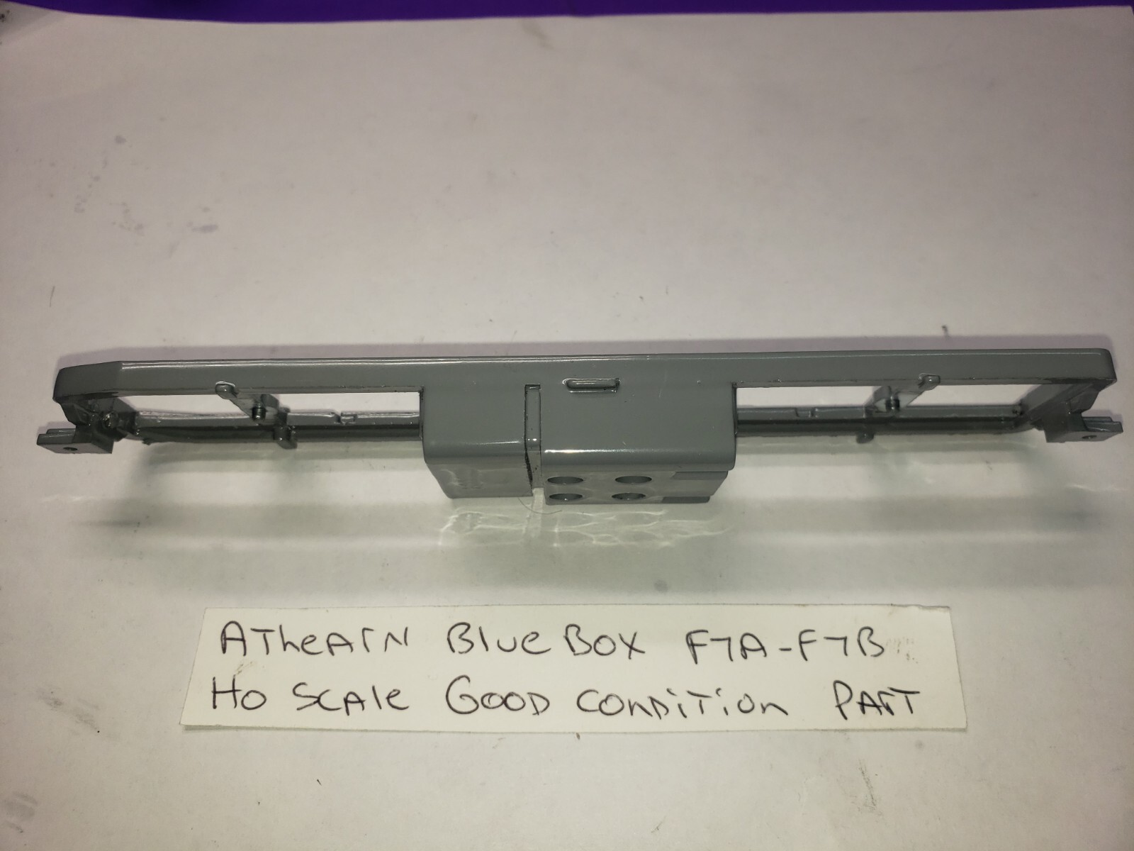 F7A F7B ATHEARN GREY DIECAST METAL UNDERFRAME CHASSIS HO SCALE DIESEL LOCOMOTIVE