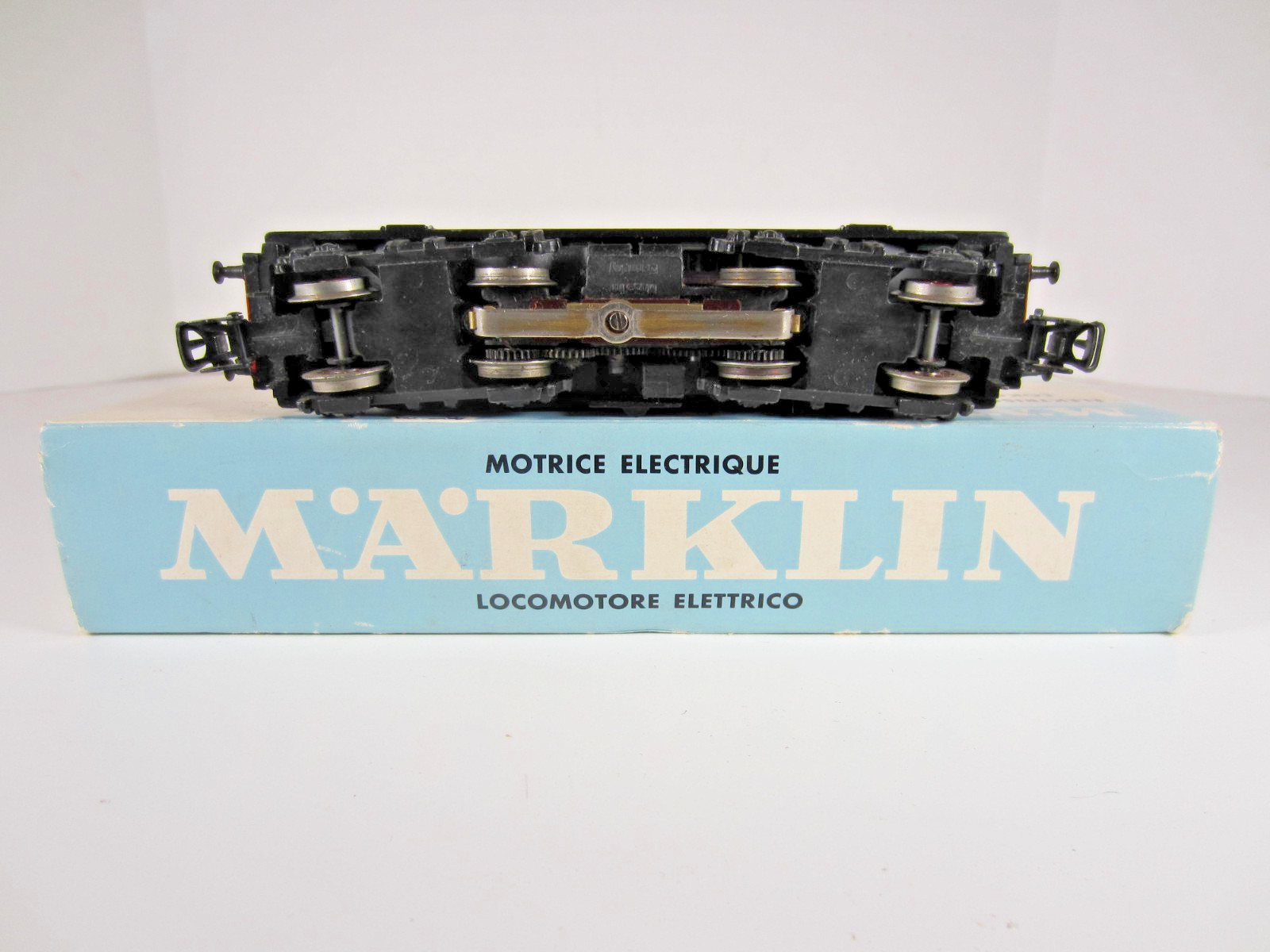 Marklin 3011 German Federal Railways E 44 Electric Locomotive