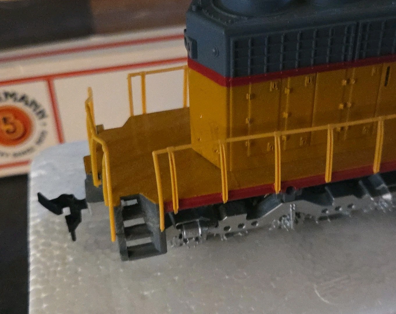 Bachmann Union Pacific SD40-2 Diesel #3808 Reversing Headlights & Blinking Warni