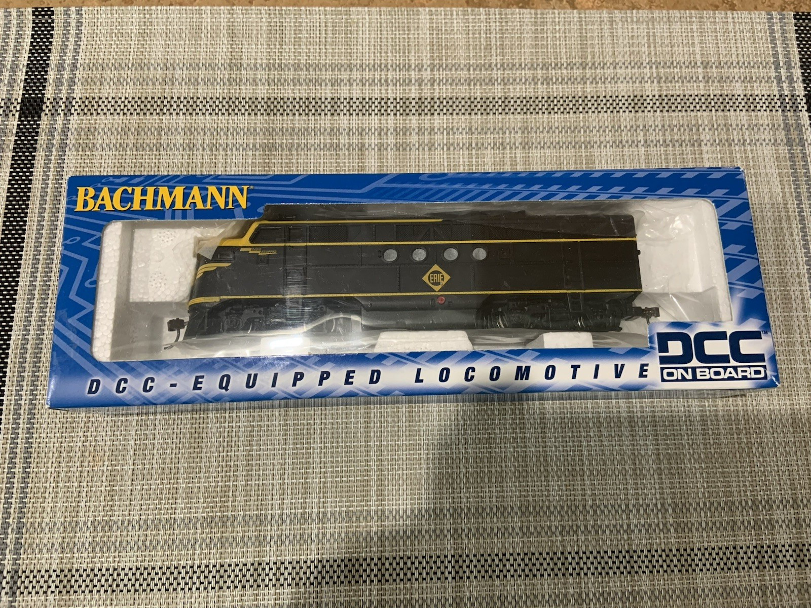 BACHMANN 60135 DCC ON BOARD ERIE EMD FT A DIESEL LOCO BOXED Owned/unused