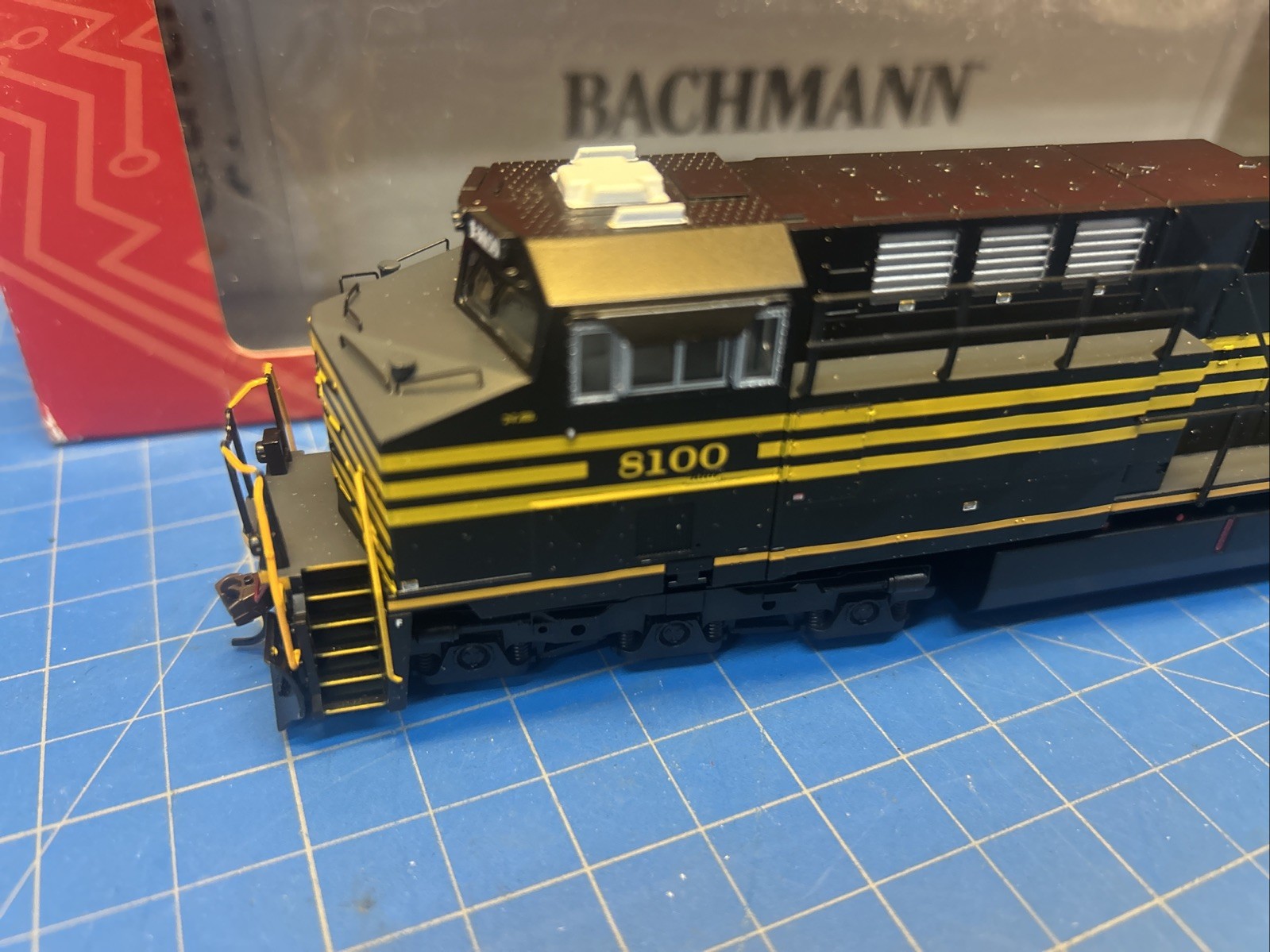 HO Bachmann Norfolk Southern Nickel Plate Road ES44AC #8100 Sound Value Works