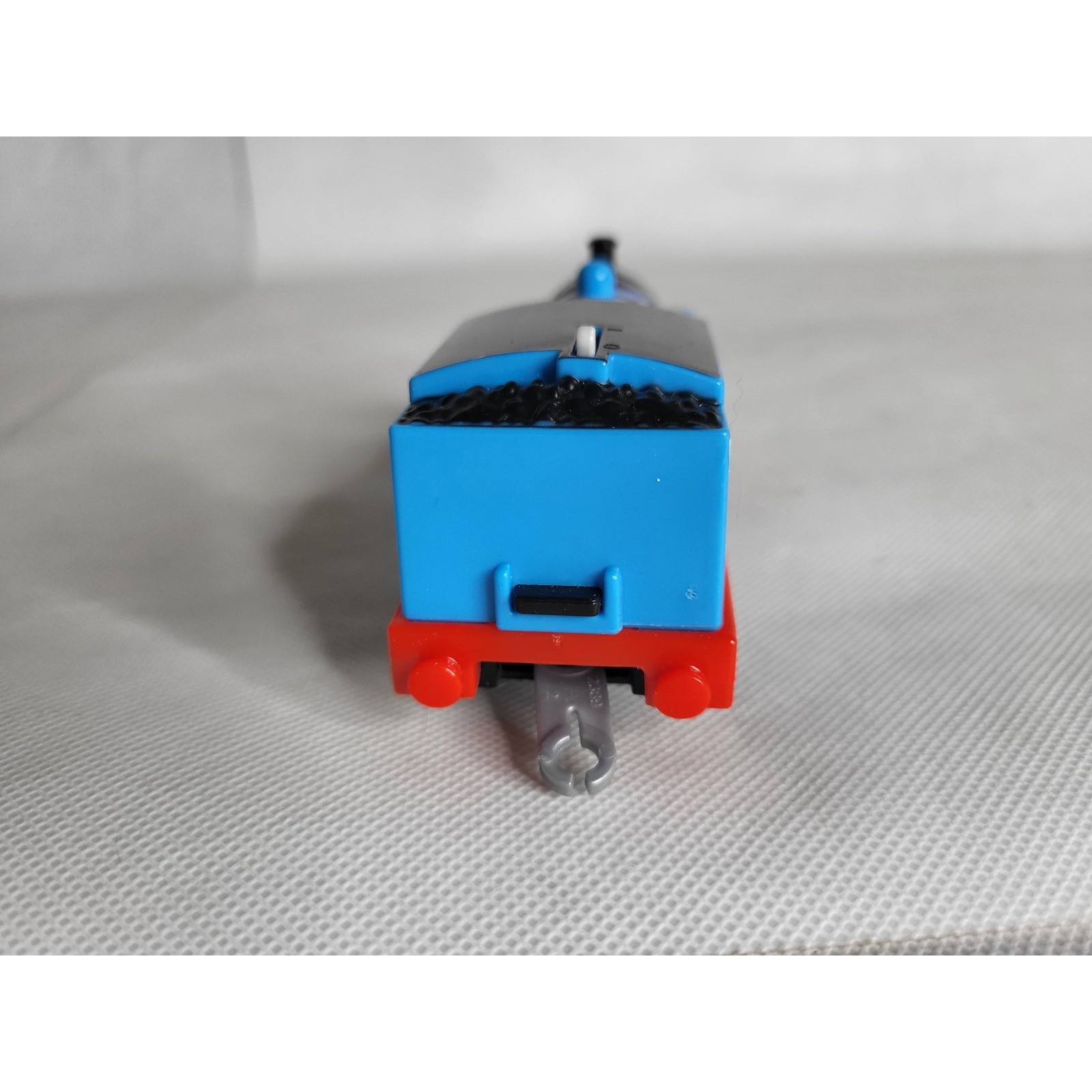 Thomas & Friends Motorized Thomas Snow Splatter Train Engine Toy