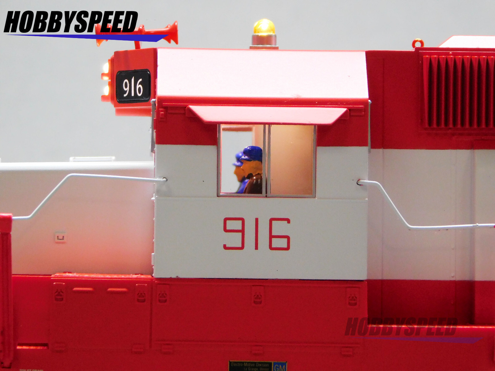 LIONEL FRISCO LEGACY SD45 DIESEL LOCOMOTIVE ENGINE #916 O GAUGE 2433562 NEW