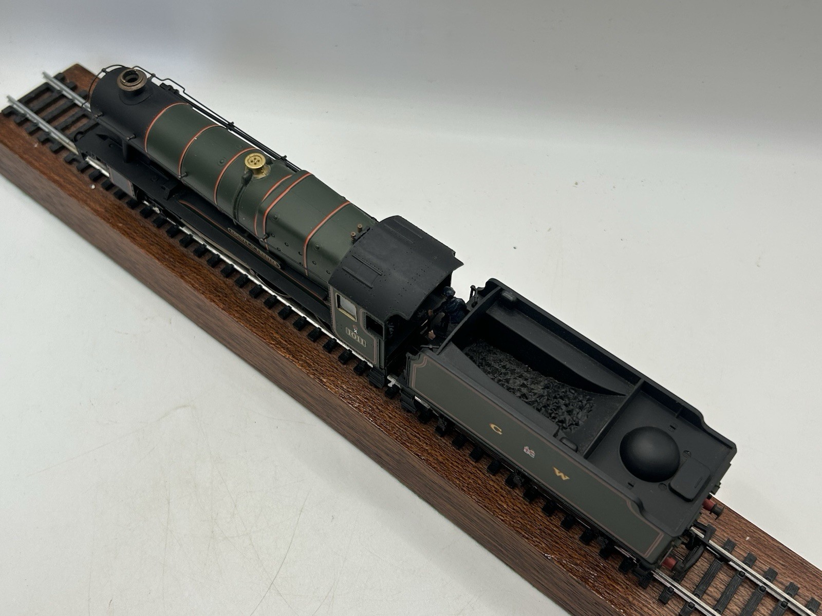 OO Dapol GWR County Class 4-6-0 Steam Locomotive ‘County Of Chester’ – (AS IS)