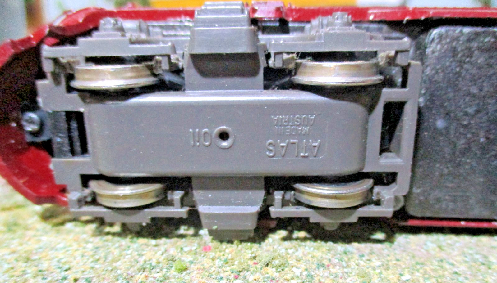 PRR 9843, PRR 9871 FP7A’s BOTH POWERED CUSTOM PAINT/DETALLEDS TRAINPHONE ANTENNA