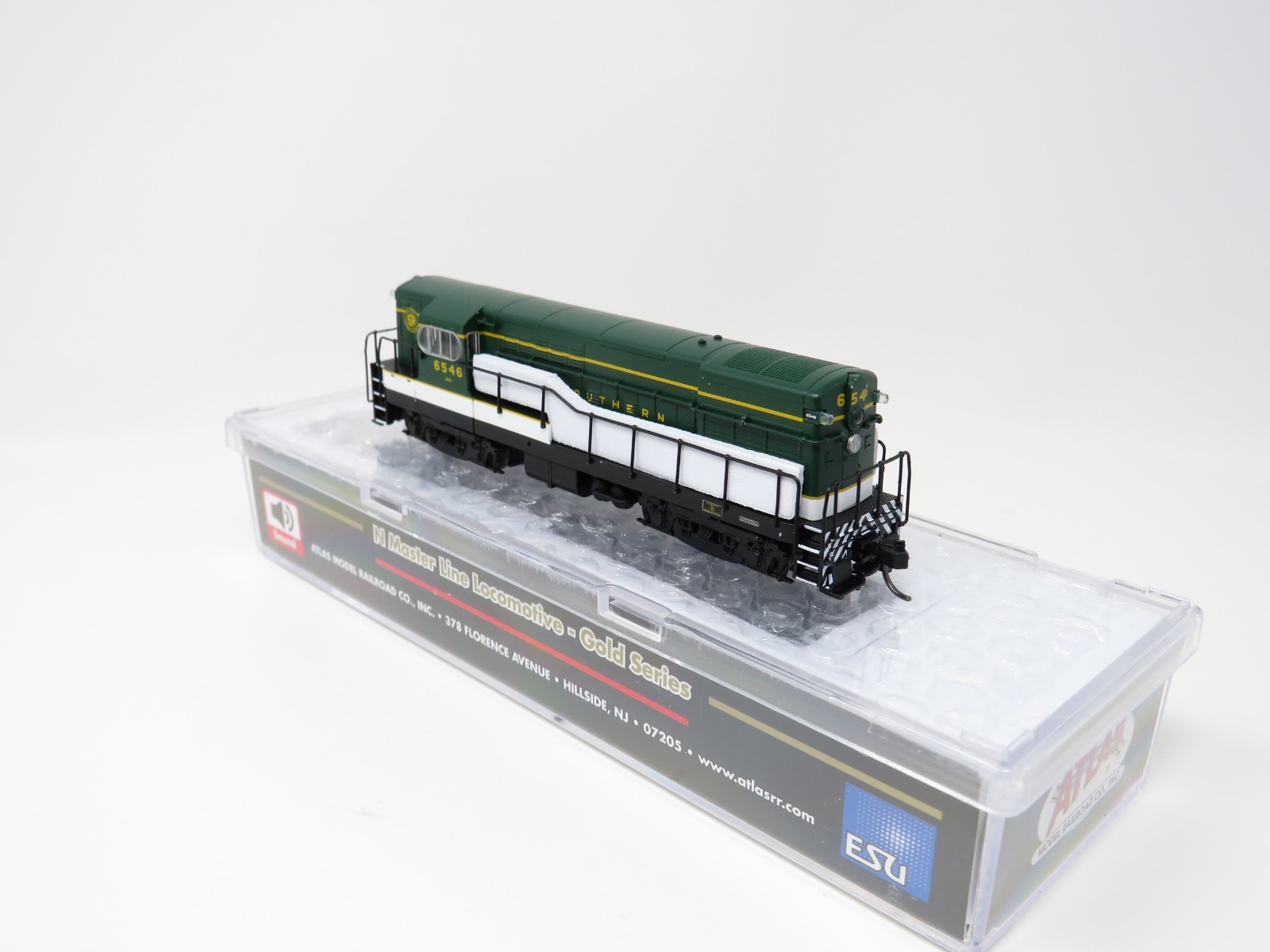 Atlas N 40005550 DCC Sound Southern Railway FM H16-44 Diesel Locomotive Freight