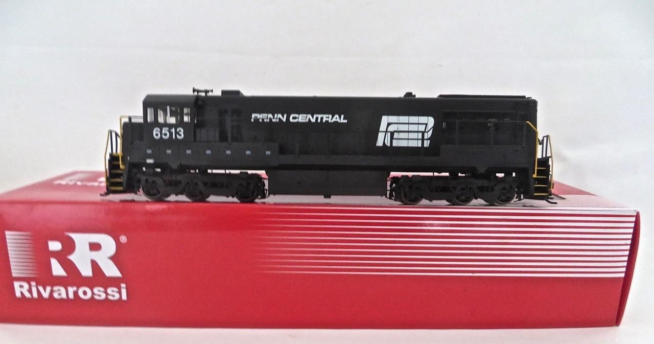 HO Rivarossi HR2633 Penn Central GE U23C Diesel CAB 6513 DCC Ready