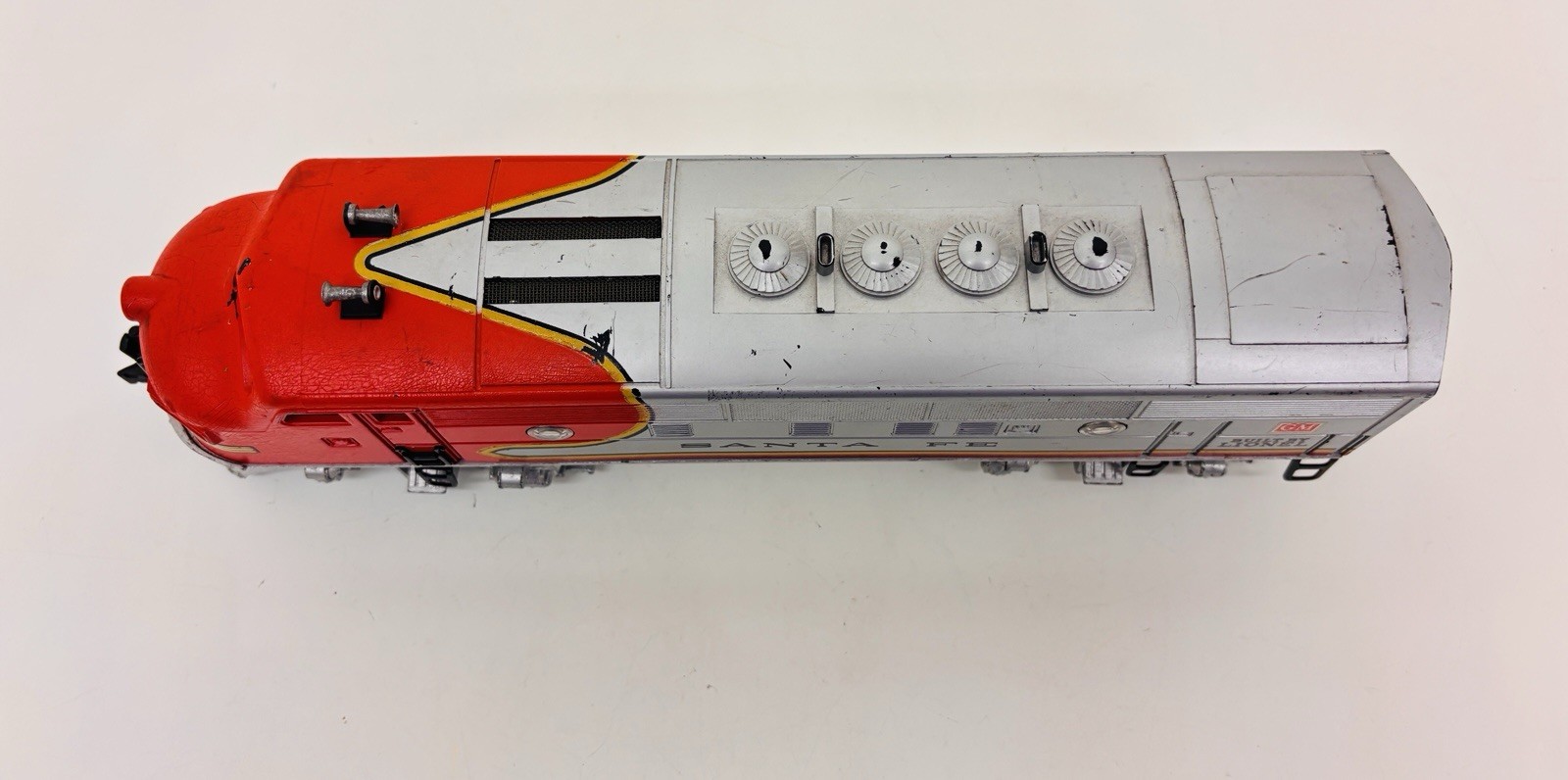 Lionel Postwar Santa Fe F3 Dummy Non Powered Diesel Locomotive 2333