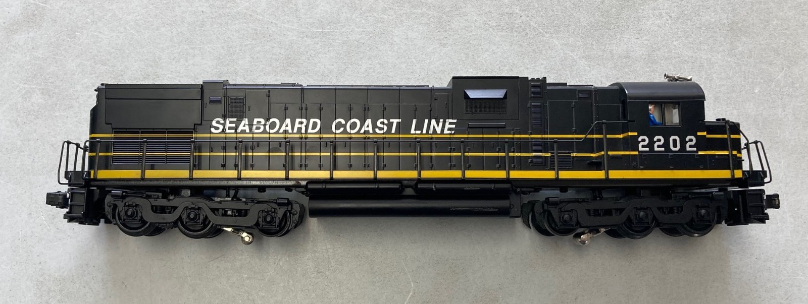 Weaver Seaboard Coast Line ALCO C-628 Diesel Locomotive #2202 O-Scale-No Box