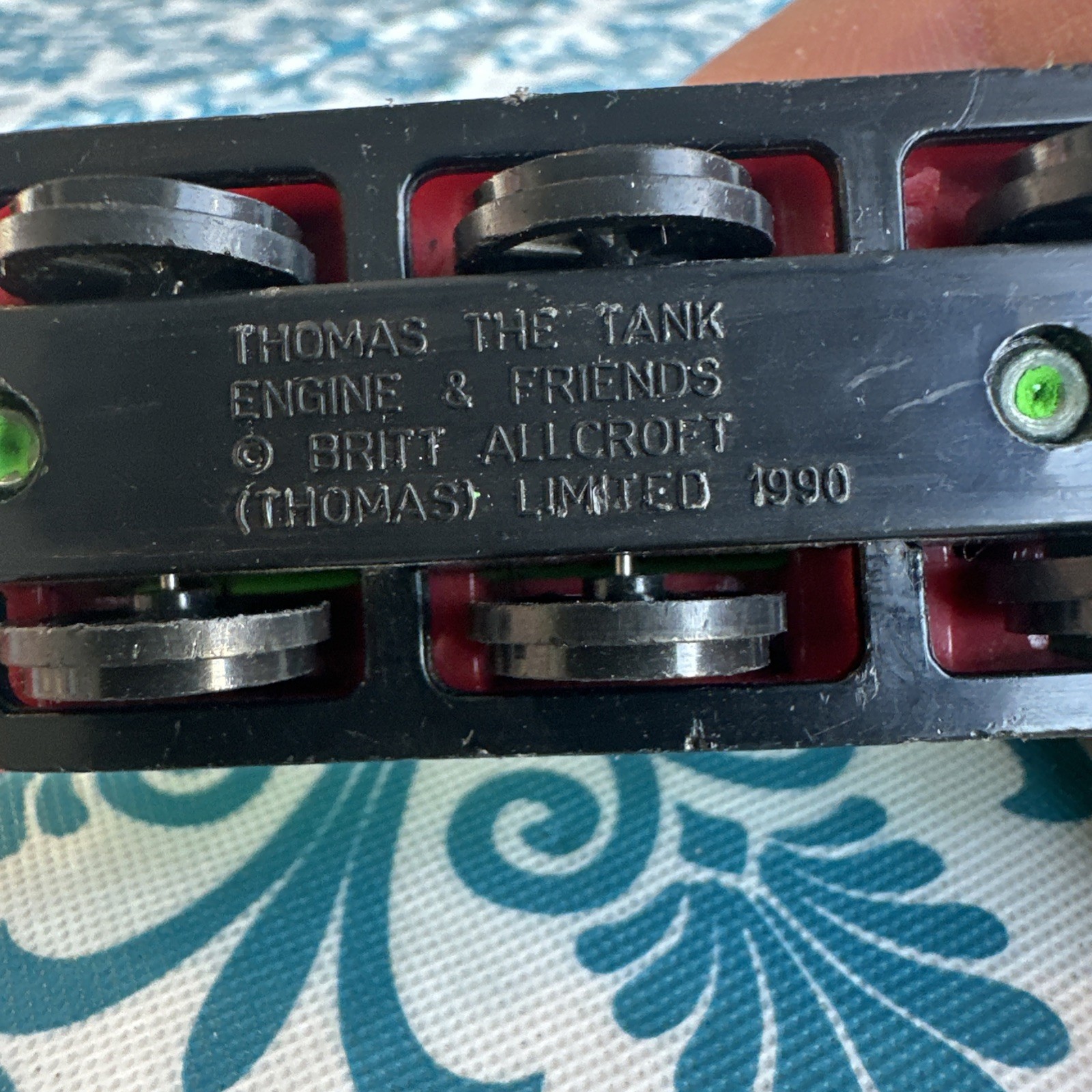 ERTL Thomas and Friends, Duck, 1990 Diecast Green Black Red Locomotive Number 8