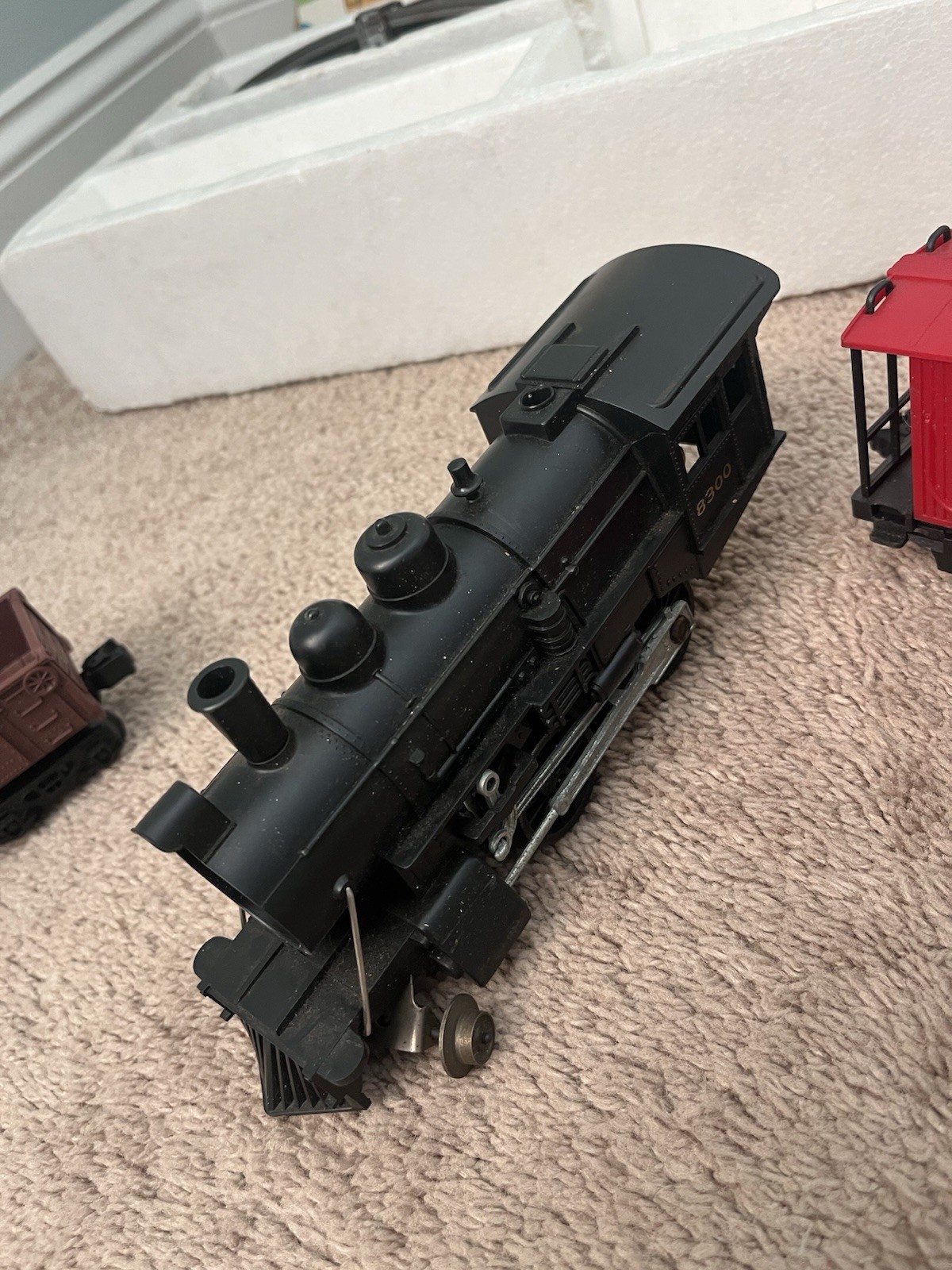 Lionel A.T.S.F. Steam Locomotive and Tender #8300 W/Box Untested 70s