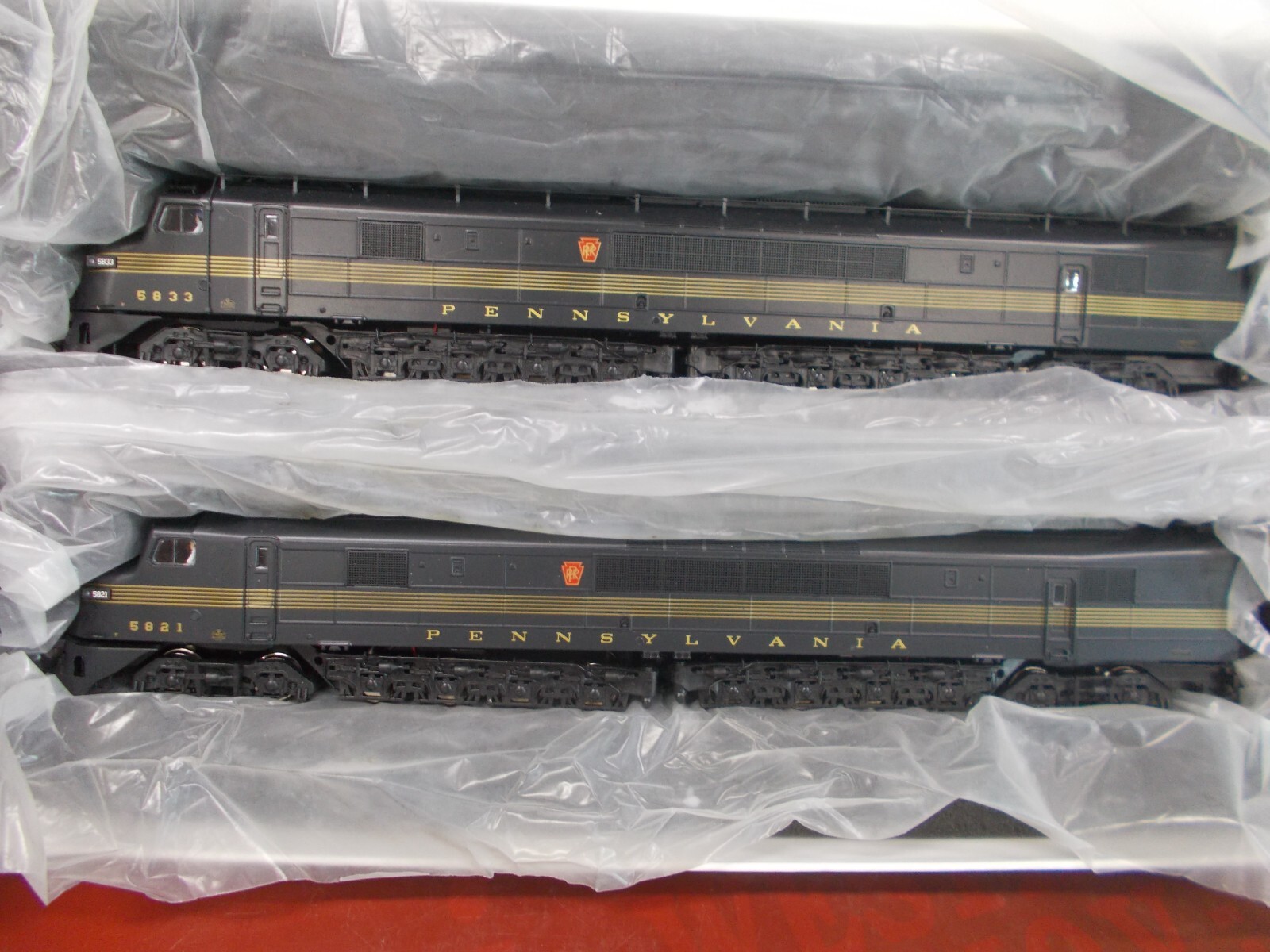 BROADWAY LIMITED~PENNSYLVANIA CENTIPEDE A-A LOCOMOTIVES W/DCC & SOUND~HO SCALE