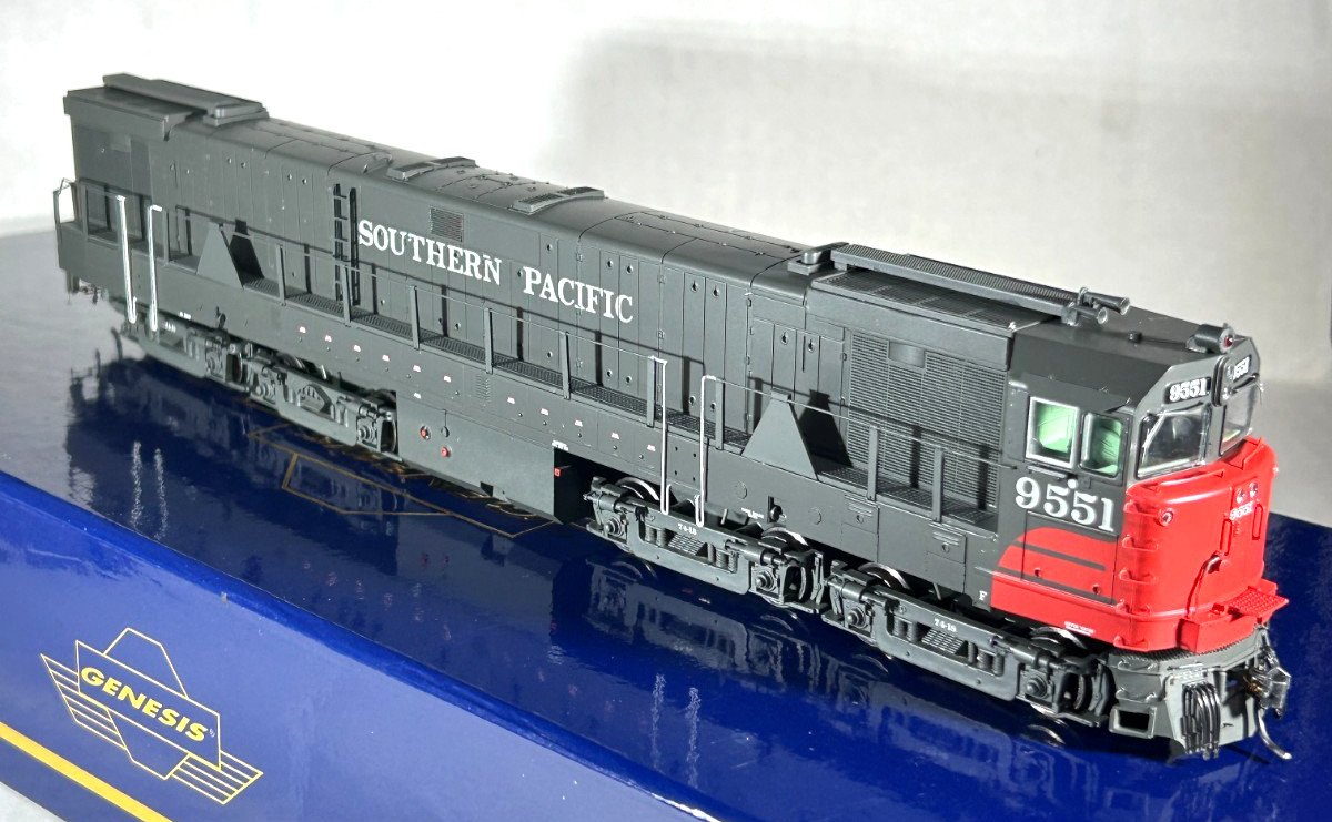 ATHEARN GENESIS HO SCALE U50 LOCOMOTIVE W/TSUNAMI SOUND & DCC SP ATHG41055