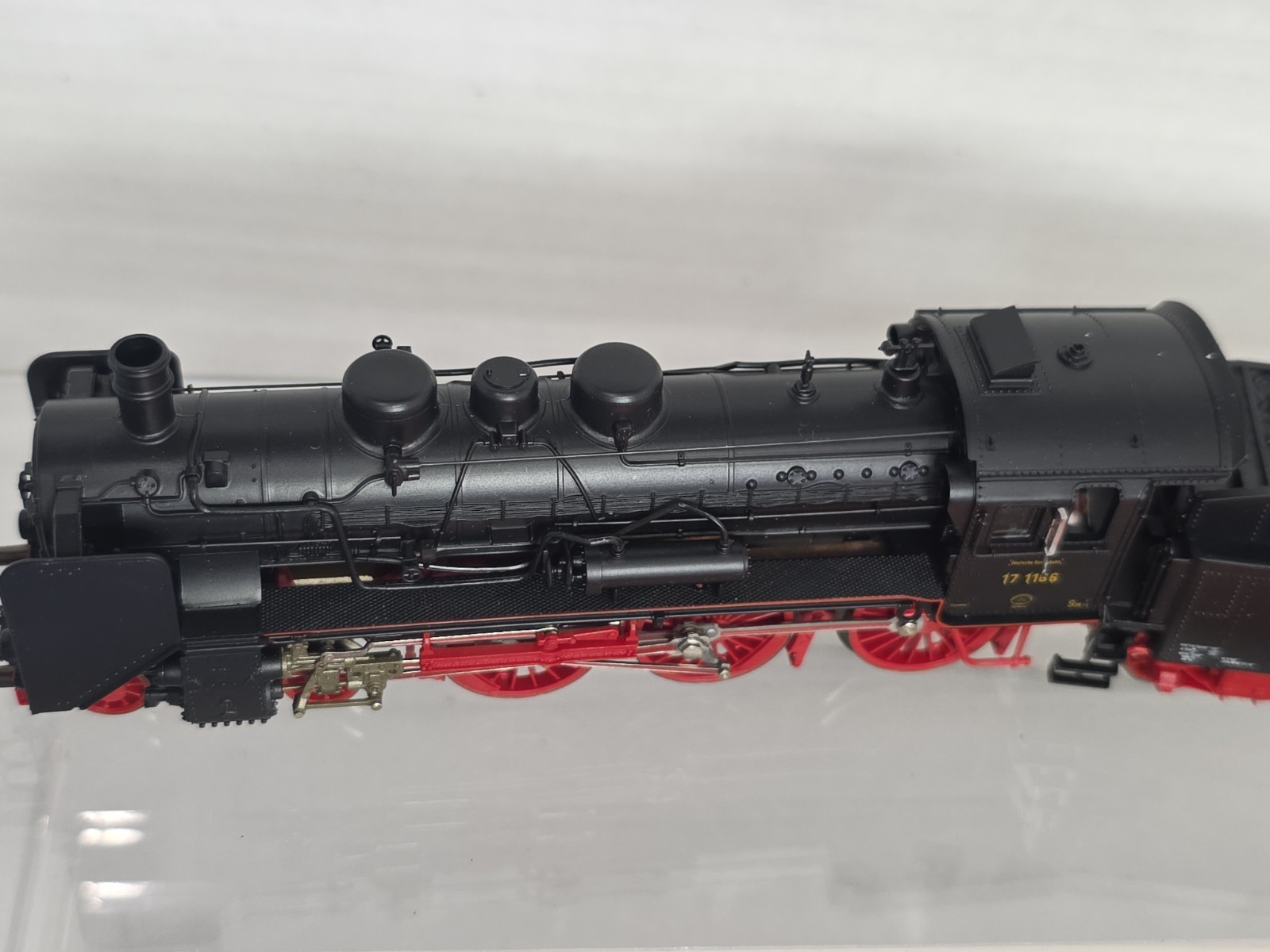 Roco 43310 HO Scale Steam Locomotive DRG BR17 4-6-0 Steam Loco Tender LNIB