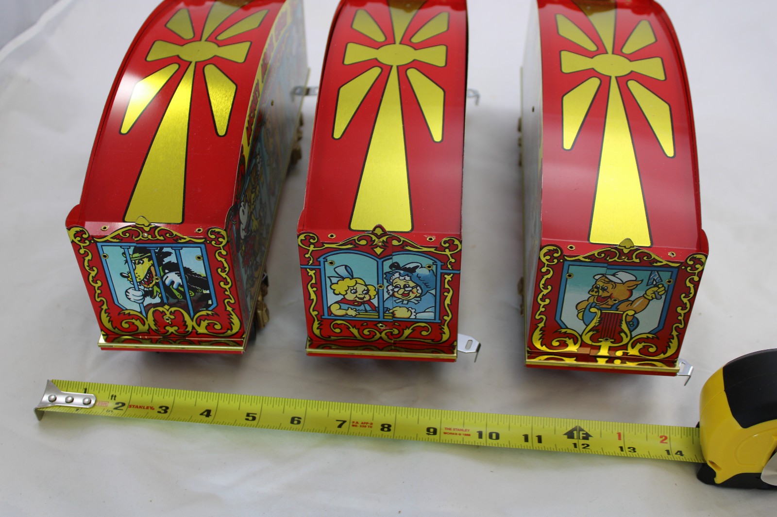 Standard Gauge – Pride Lines Mickey Mouse Circus Engine Tender and 3 Car Set