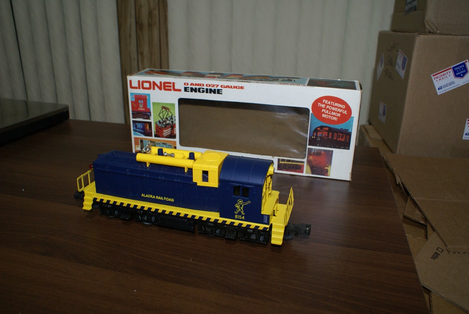 LIONEL NEW IN BOX ALASKA SW-1 SWITCHER 8154