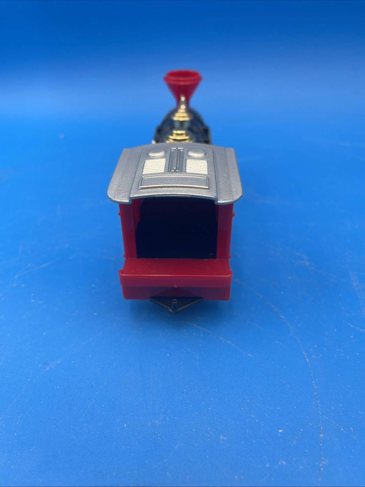 Vintage ToySmith 7042 Pull Back Train Locomotive Toy Red And Black WORKS