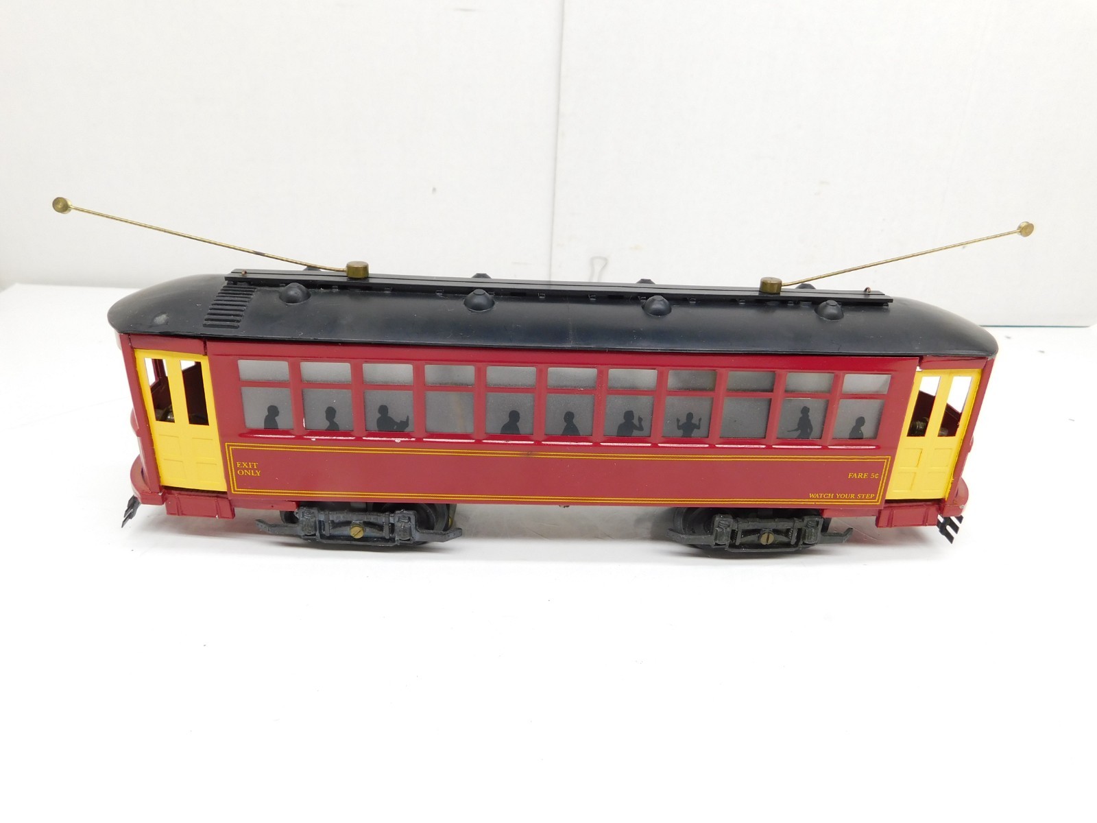 BOWSER No. 551-050126 BRILL O GAUGE 2-RAIL TIN PLATE RED TROLLEY