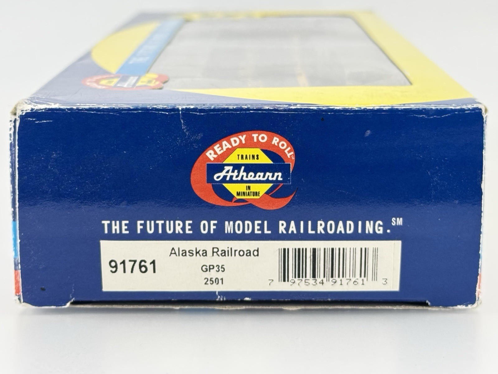 HO Athearn RTR 91761 Alaska Railroad GP35 Powered Diesel Locomotive ARR #2501