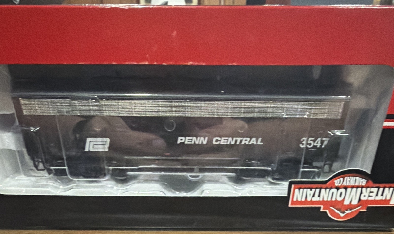 InterMountain EMD F7A/F7B Penn Central HO DC Analog Diesel Locomotives ABBA set