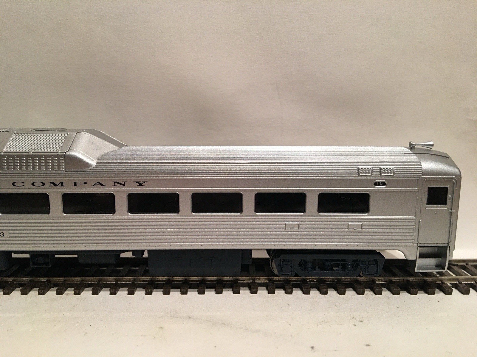 HO Proto 1000 Reading Company Budd RDC Powered Locomotive RDG #9163