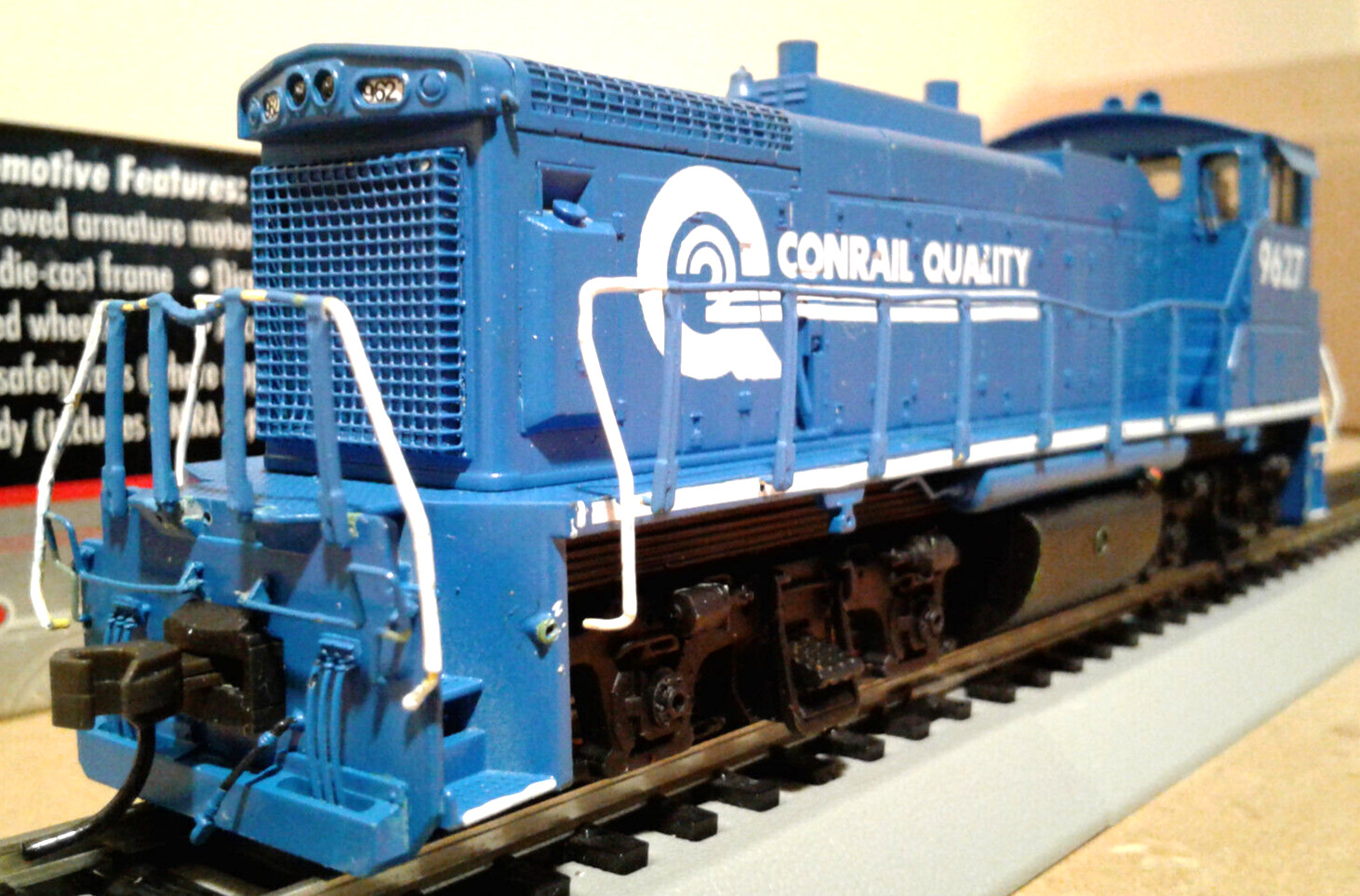 HO SCALE ATLAS MASTER SILVER EMD MP15DC CONRAIL #9627