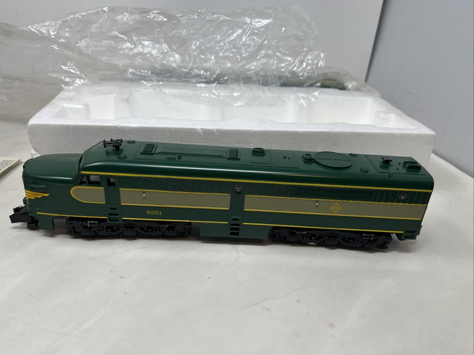 American Flyer Erie Alco A Diesel Power & Dummy Units Set S Gauge 4-8251 EX/BOX