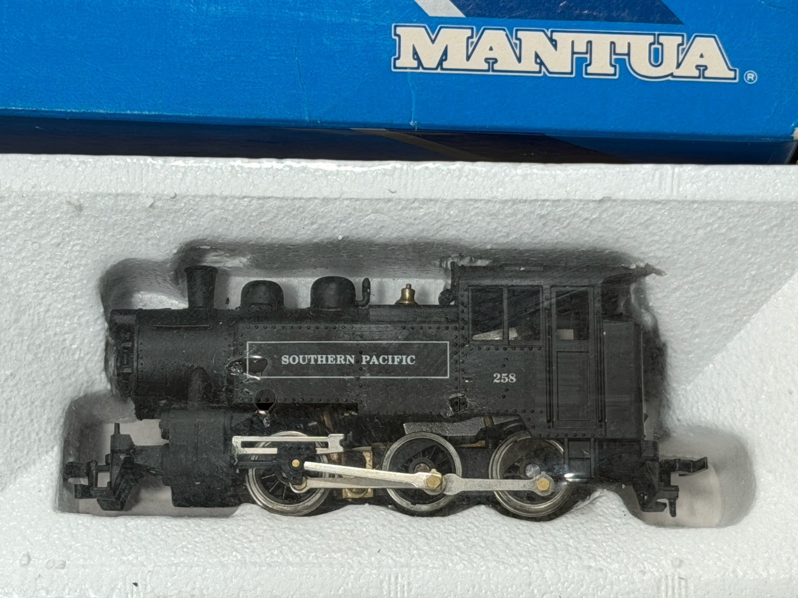 Vintage Factory Sealed Mantua 0-6-0 Little Six Southern Pacific 258 HO 302-011